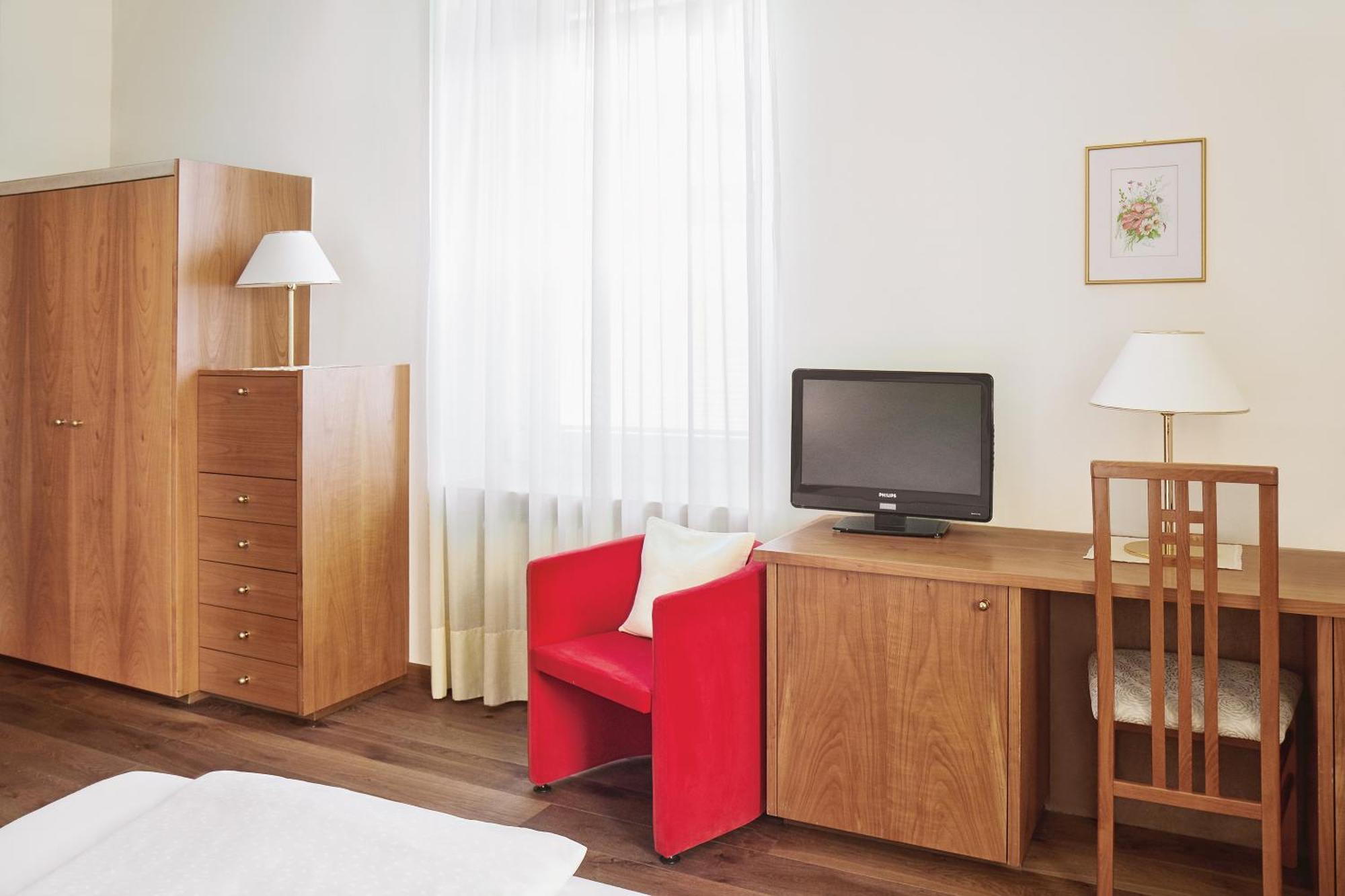 Single Room,1661656138:JPEG