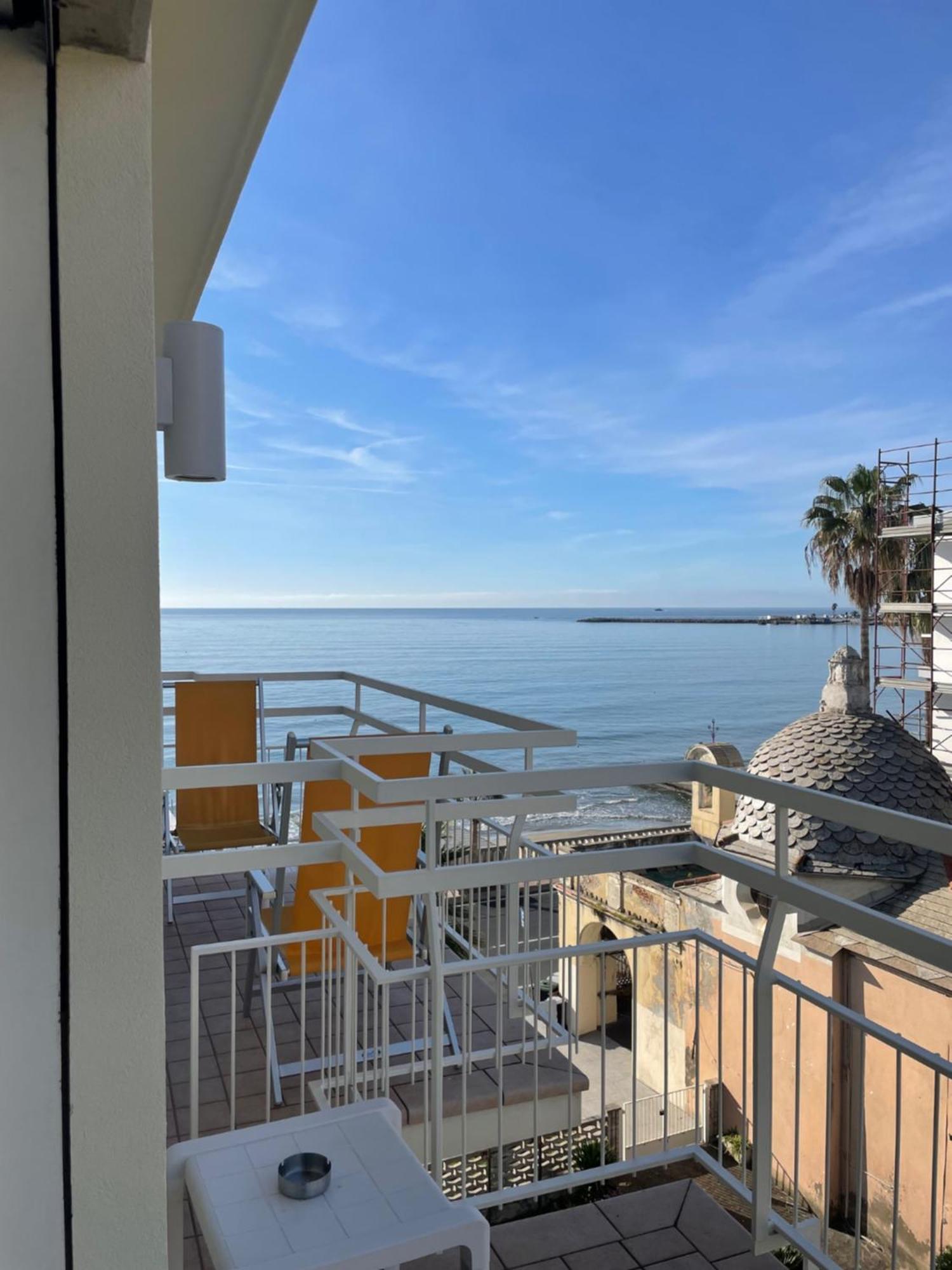 Classic Double or Twin Room Partial Sea View