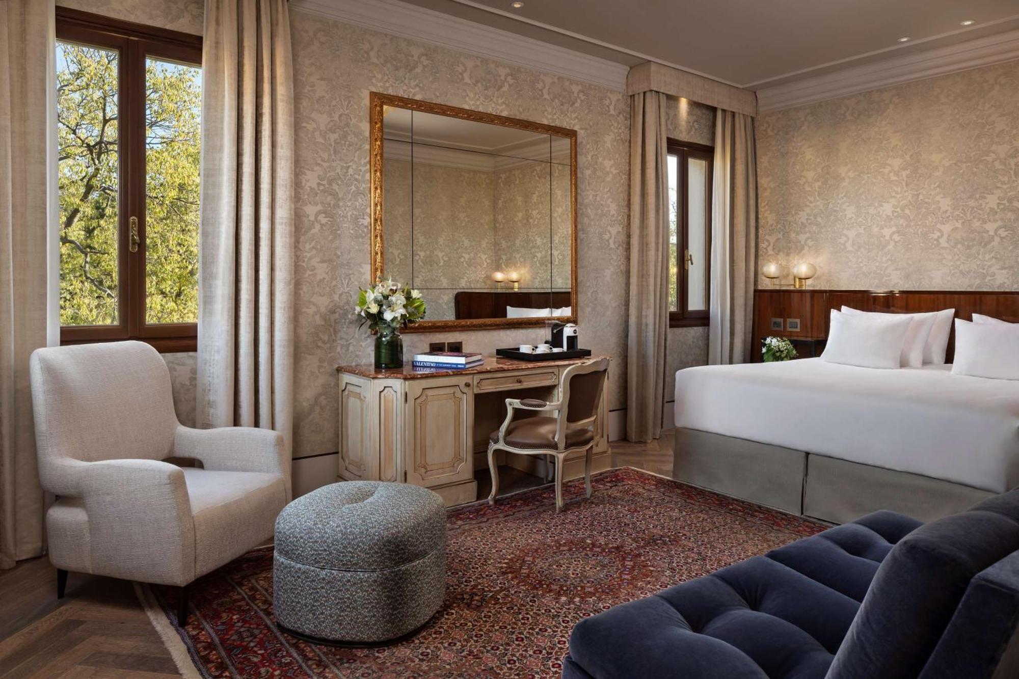 Grand Deluxe Room