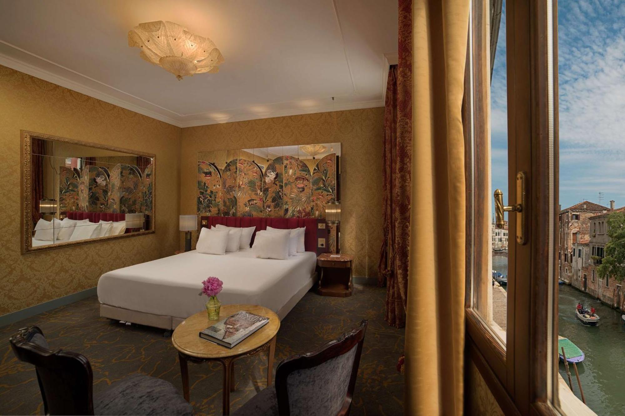 Premium Double or Twin Room Canal View