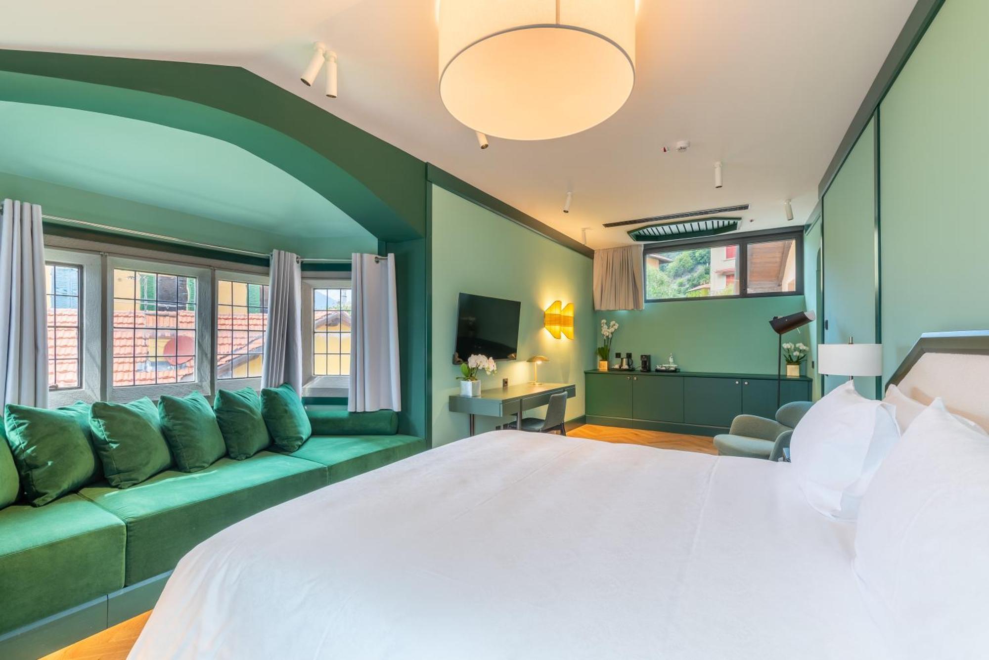 Junior Suite with Balcony