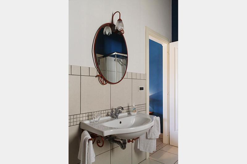 Camera Matrimoniale con Bagno Privato