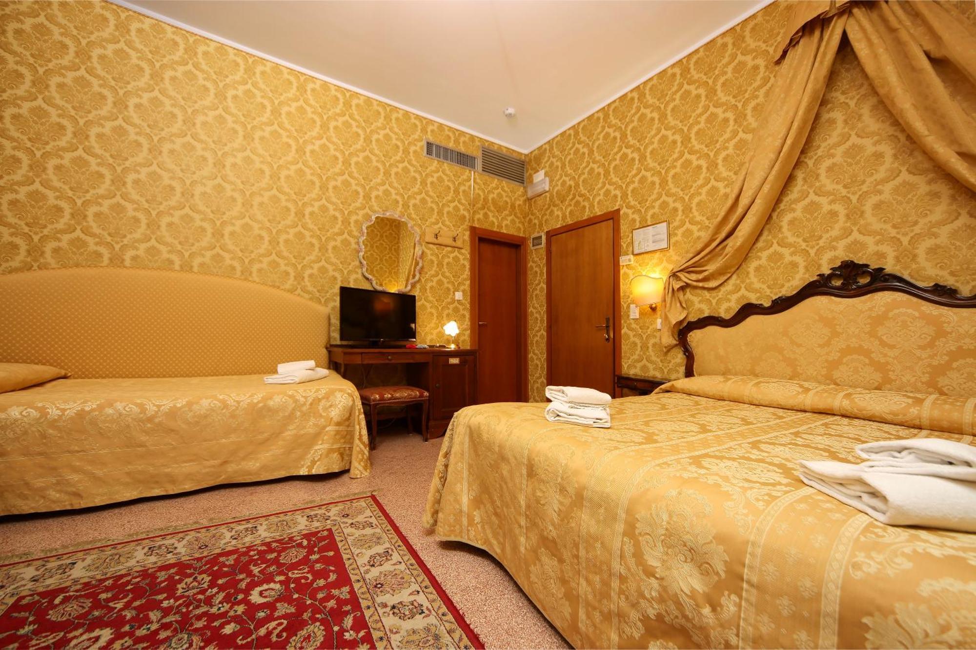 Quadruple Room,1670697911:JPEG