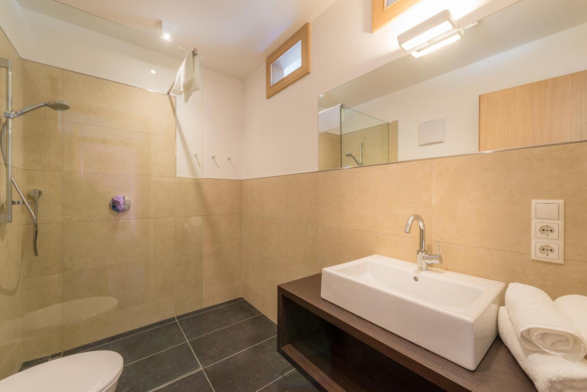Double Room Lake View