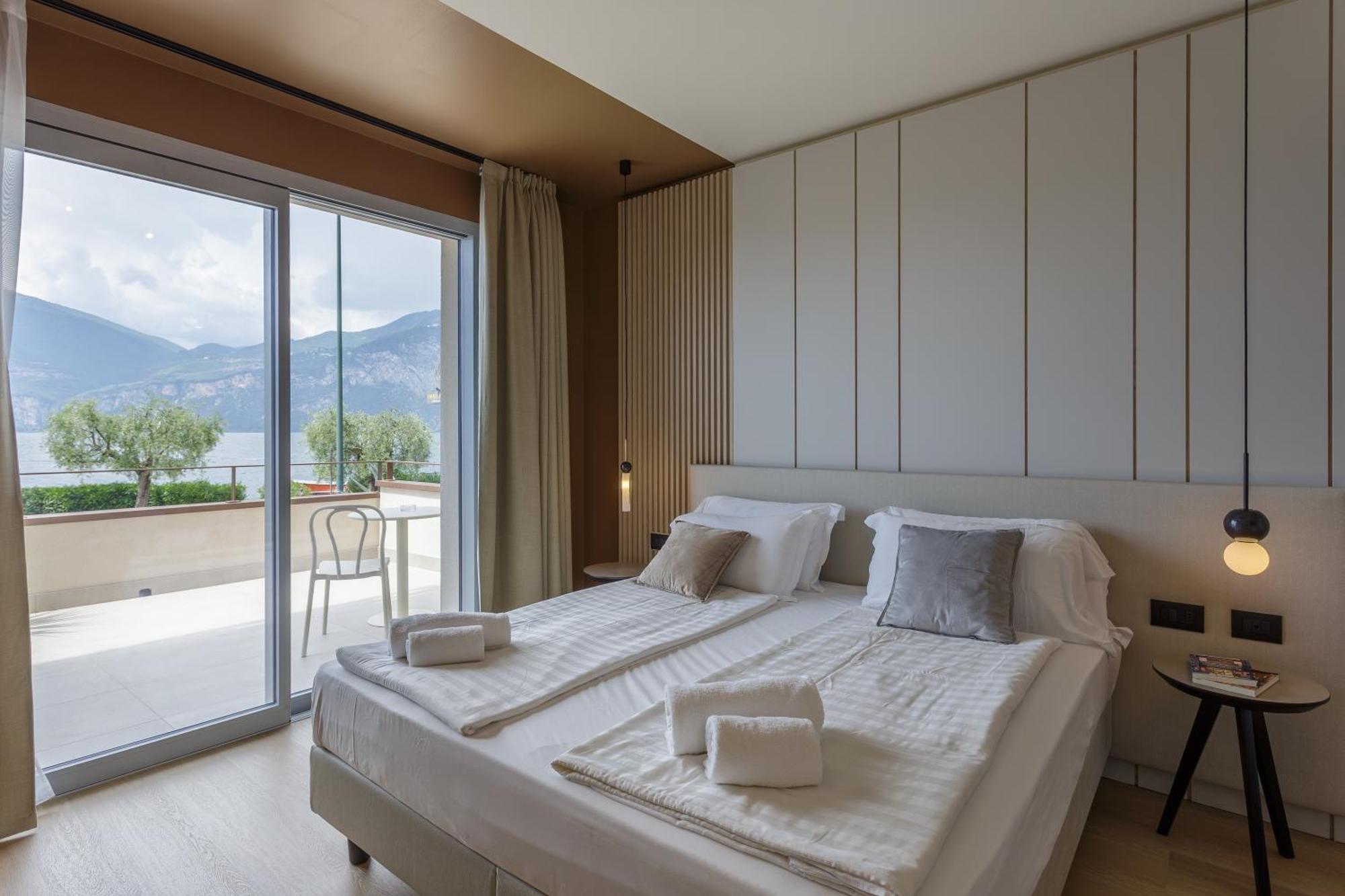 Double or Twin Room with Balcony