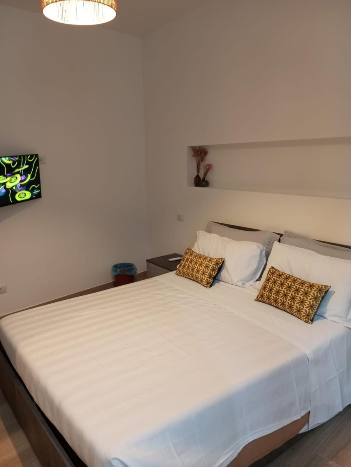 Two-Bedroom Deluxe Apartment,1675796089:JPEG