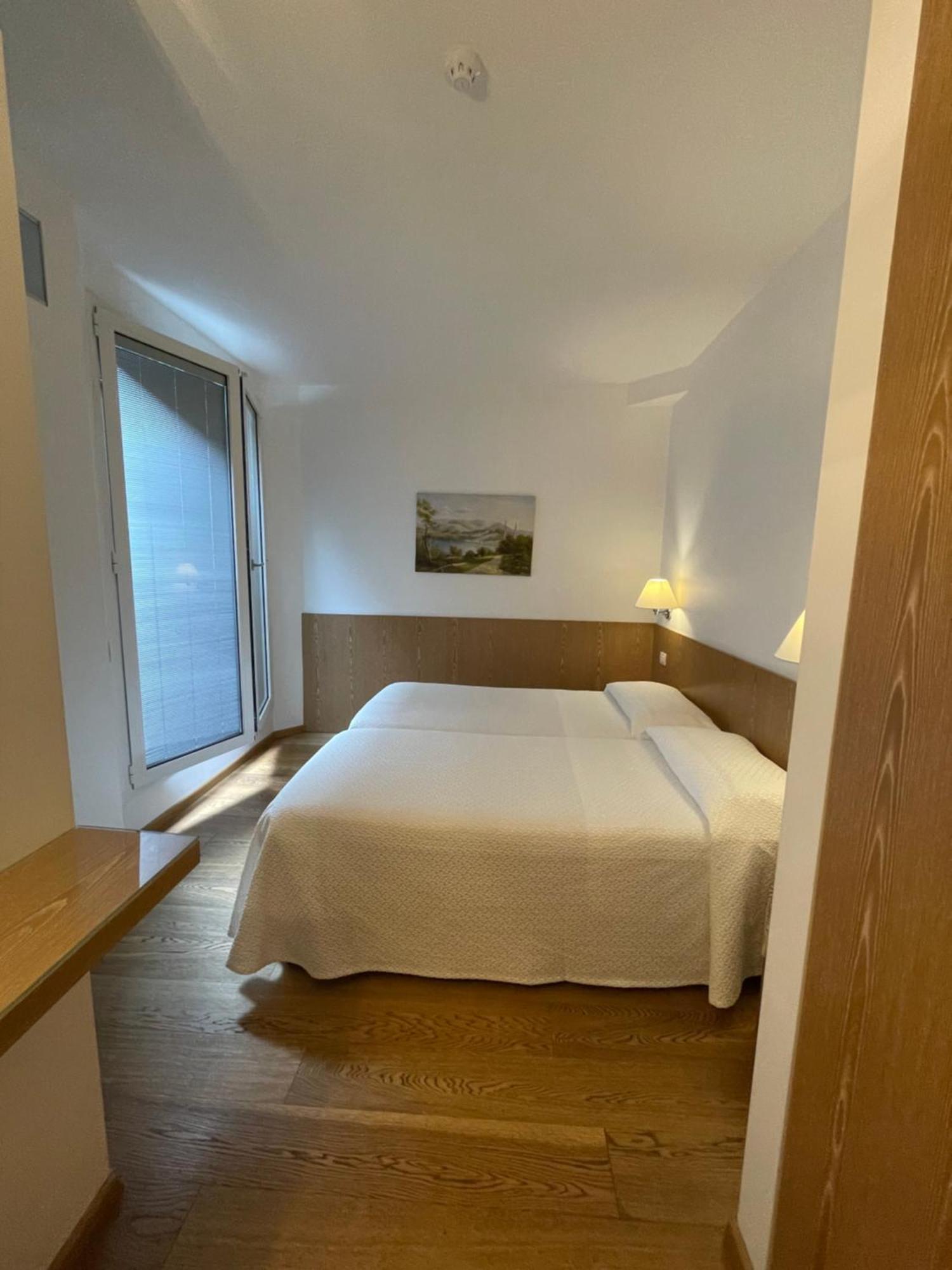 Two-Bedroom Suite,1677855615:JPEG