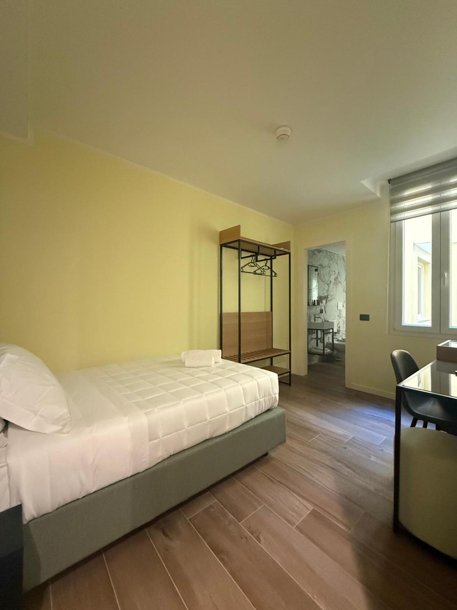 Single Room,1683806471:JPEG