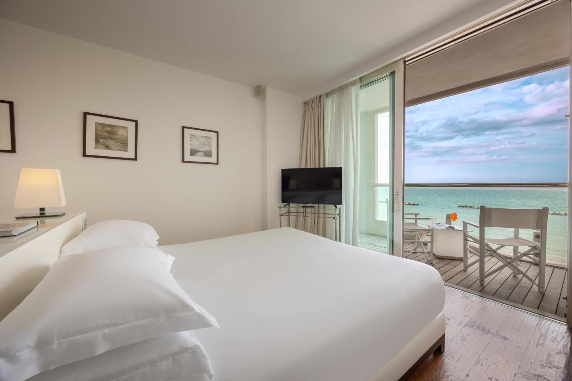 Junior Suite,1433448217:JPEG