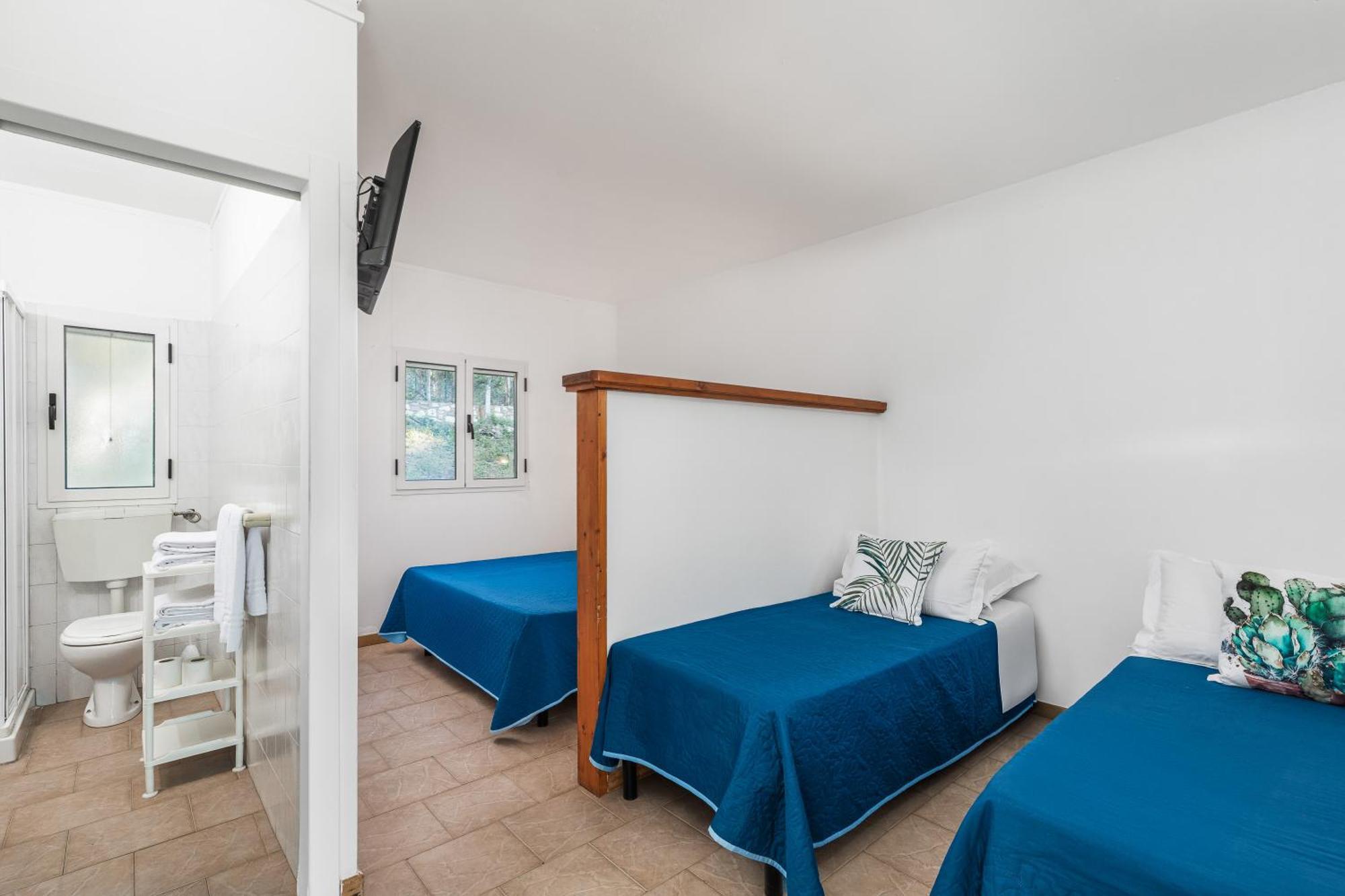 Standard Triple Room,1681757243:JPEG