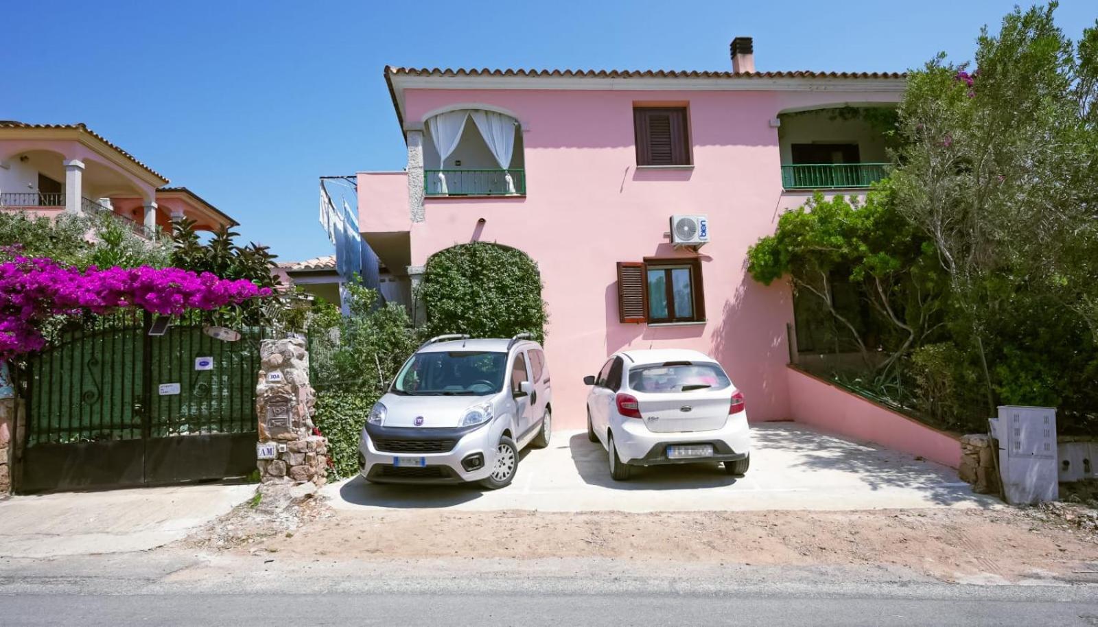 Triple Room,1739463346:JPEG