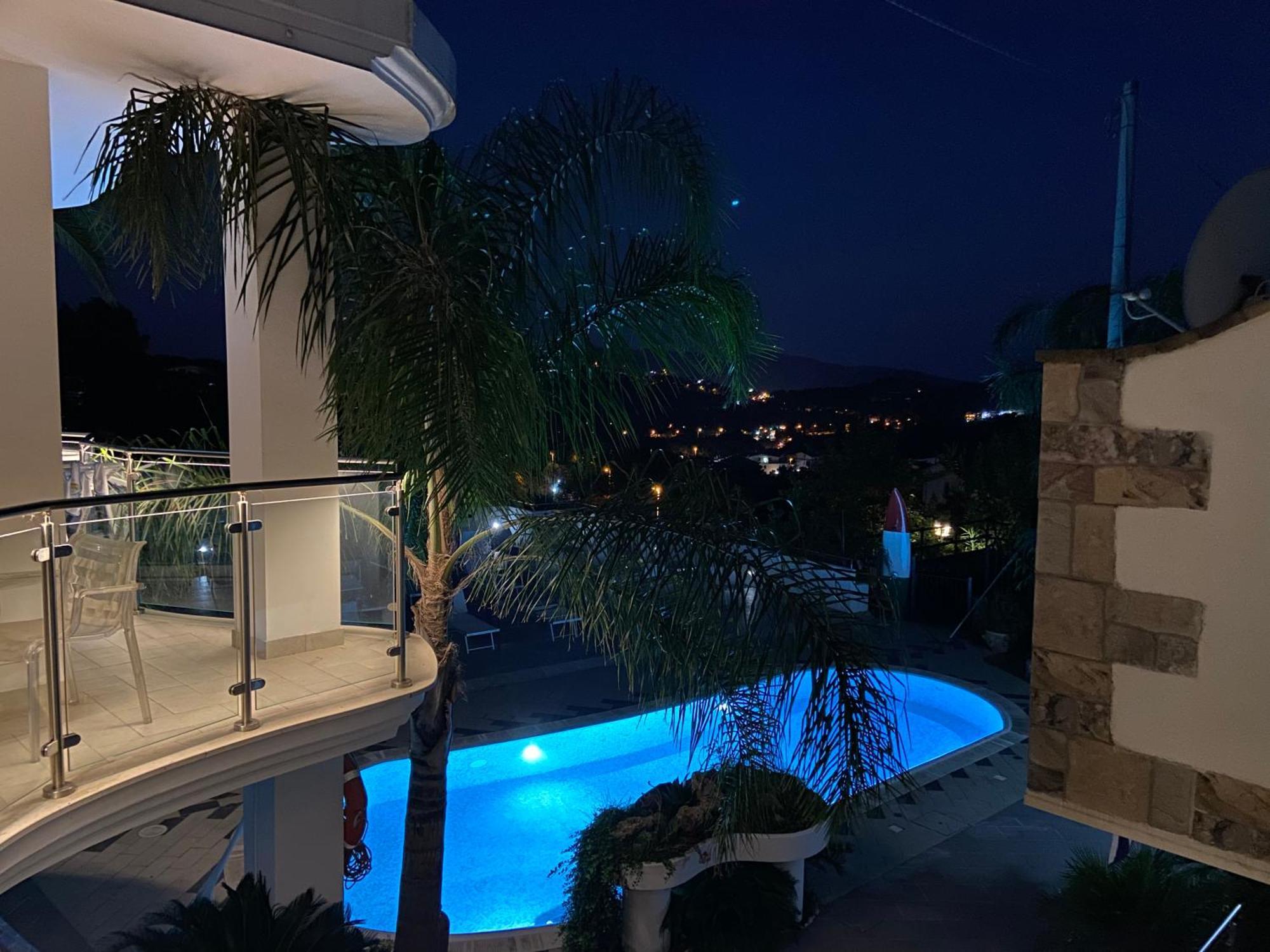 Monolocale con Balcone