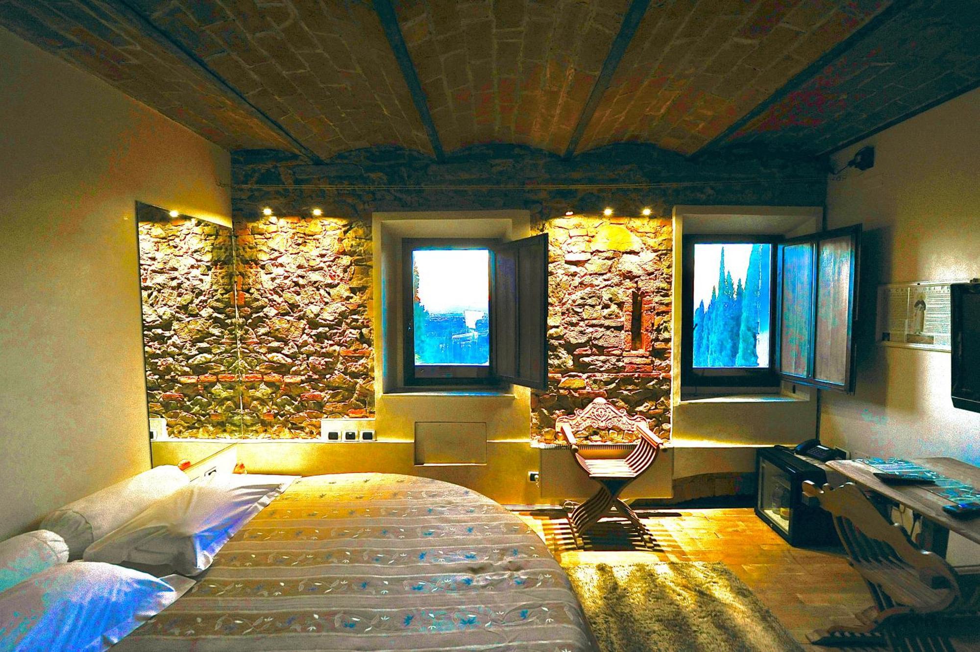 Queen Room Spa Bath