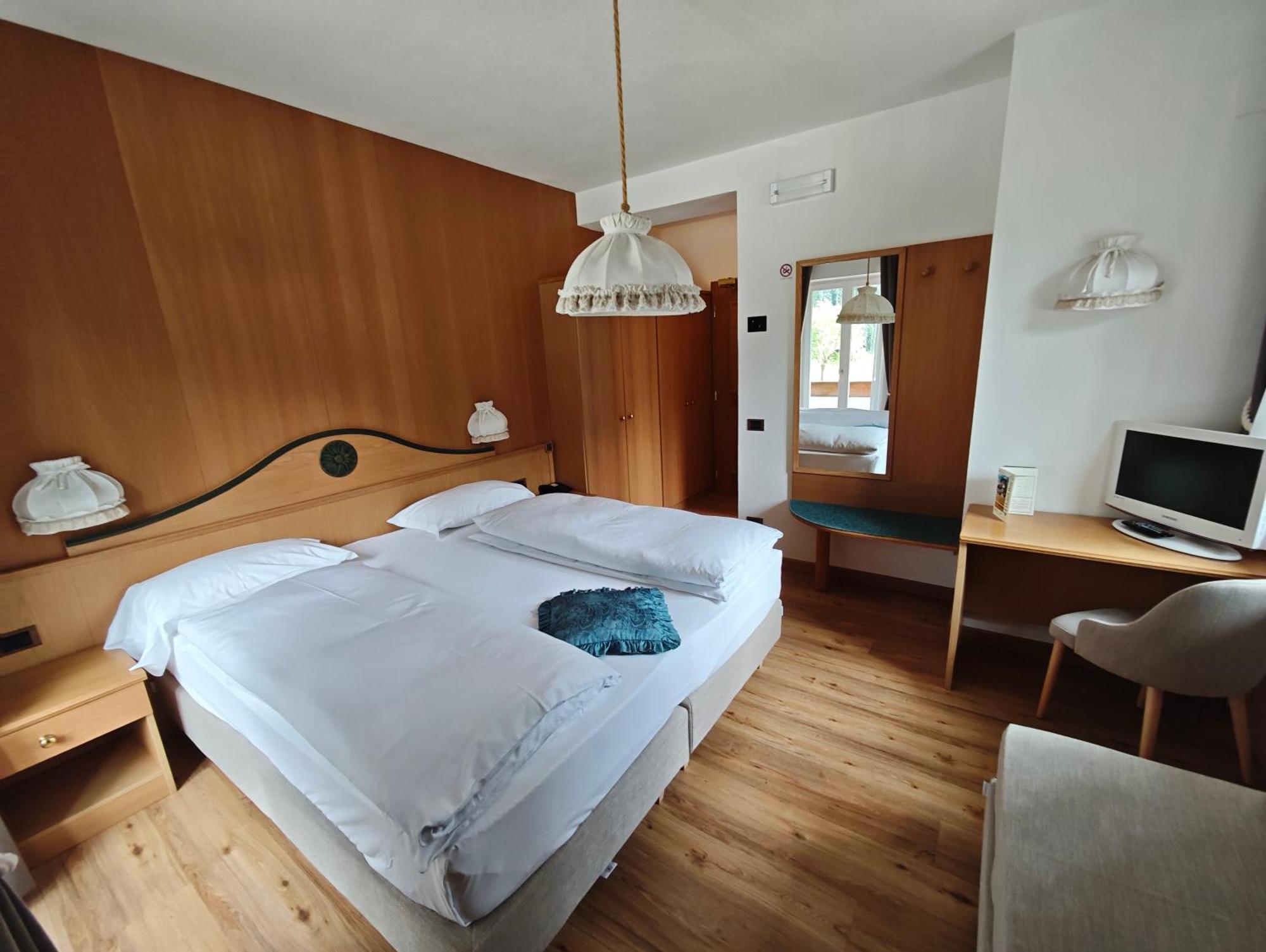 Budget Twin Room,1685069568:JPEG