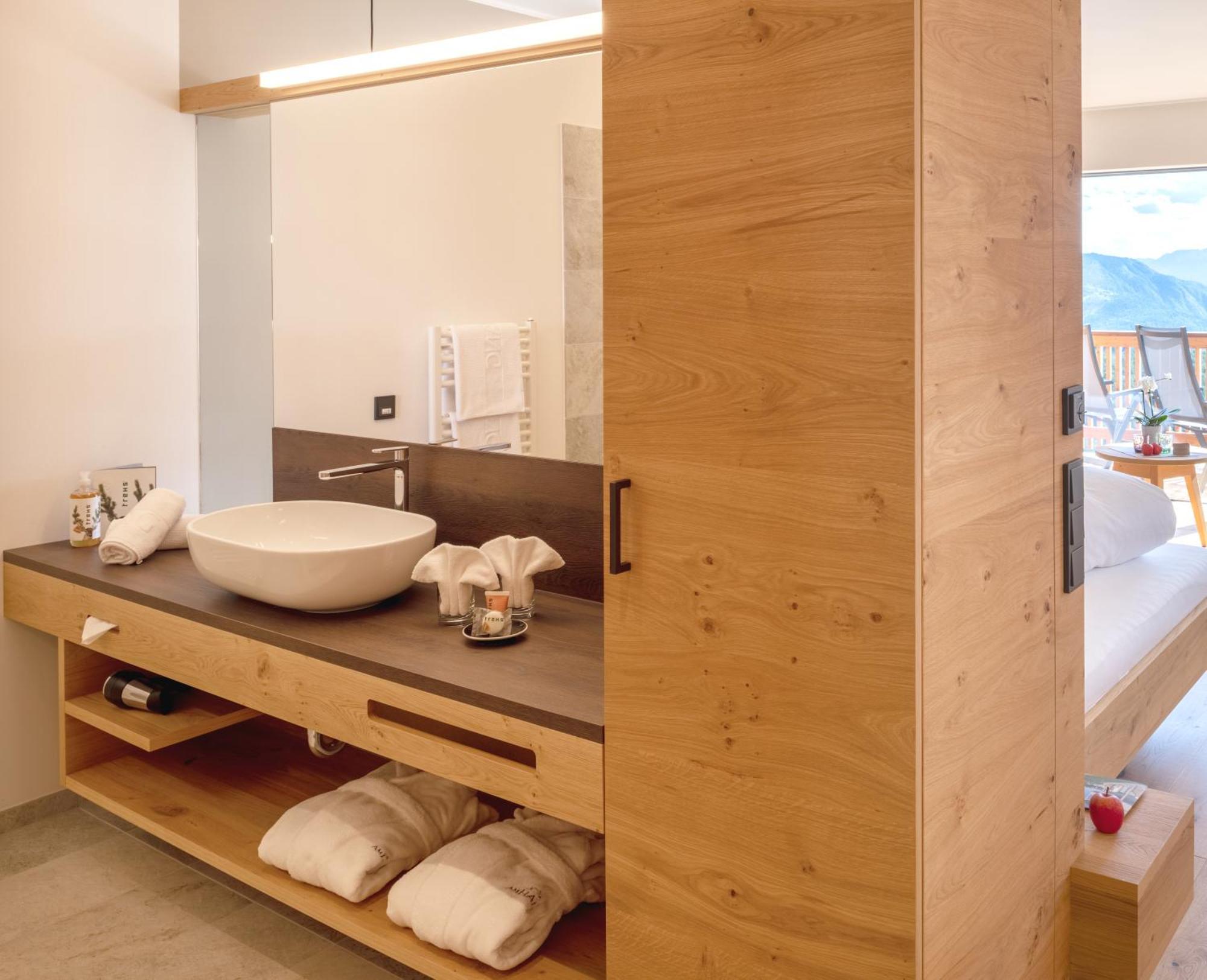 Double Room Mountain View