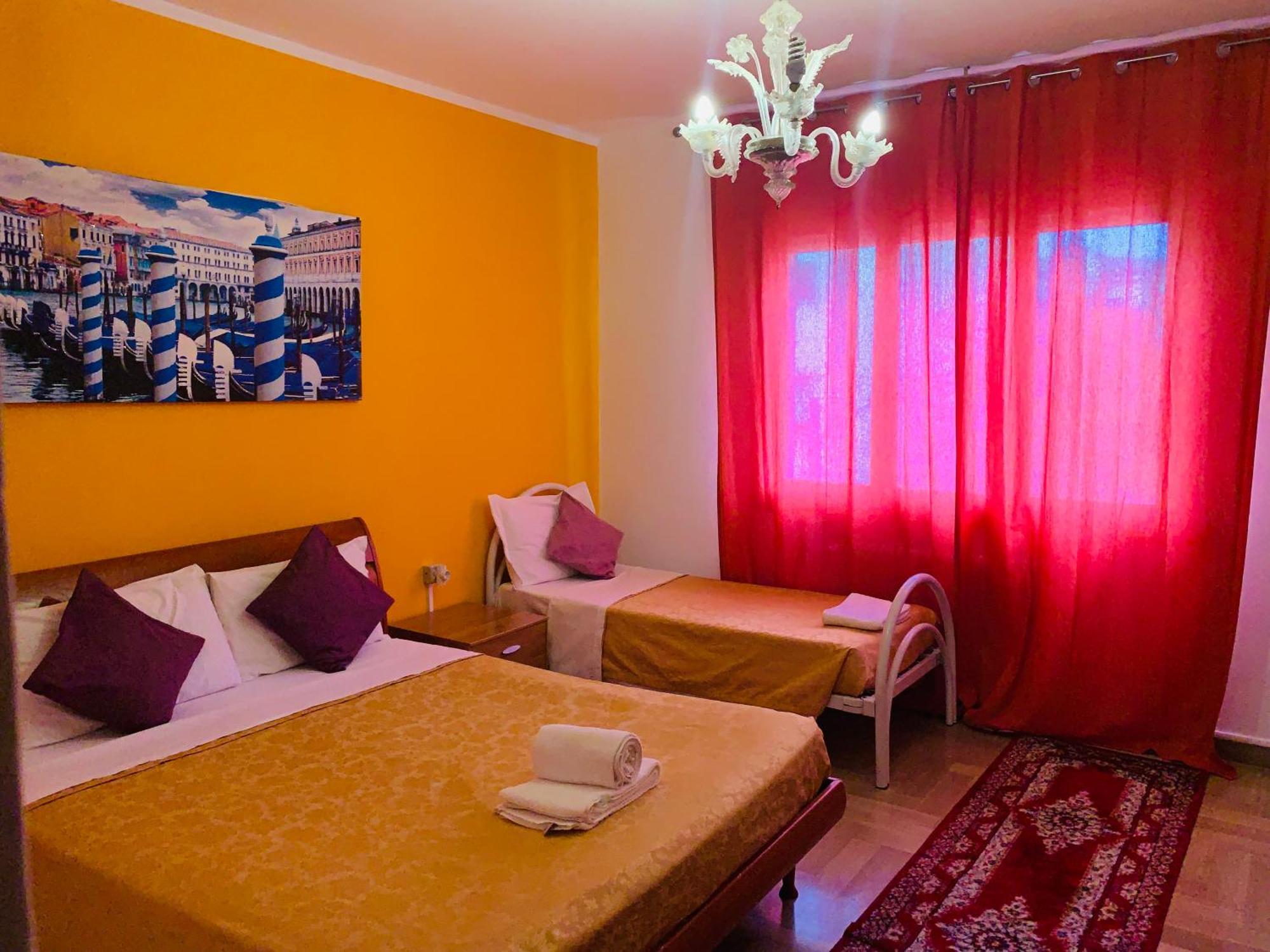 Quarto Triplo com Vista da Cidade