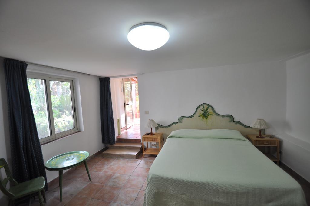 Standard Triple Room  with garden view
