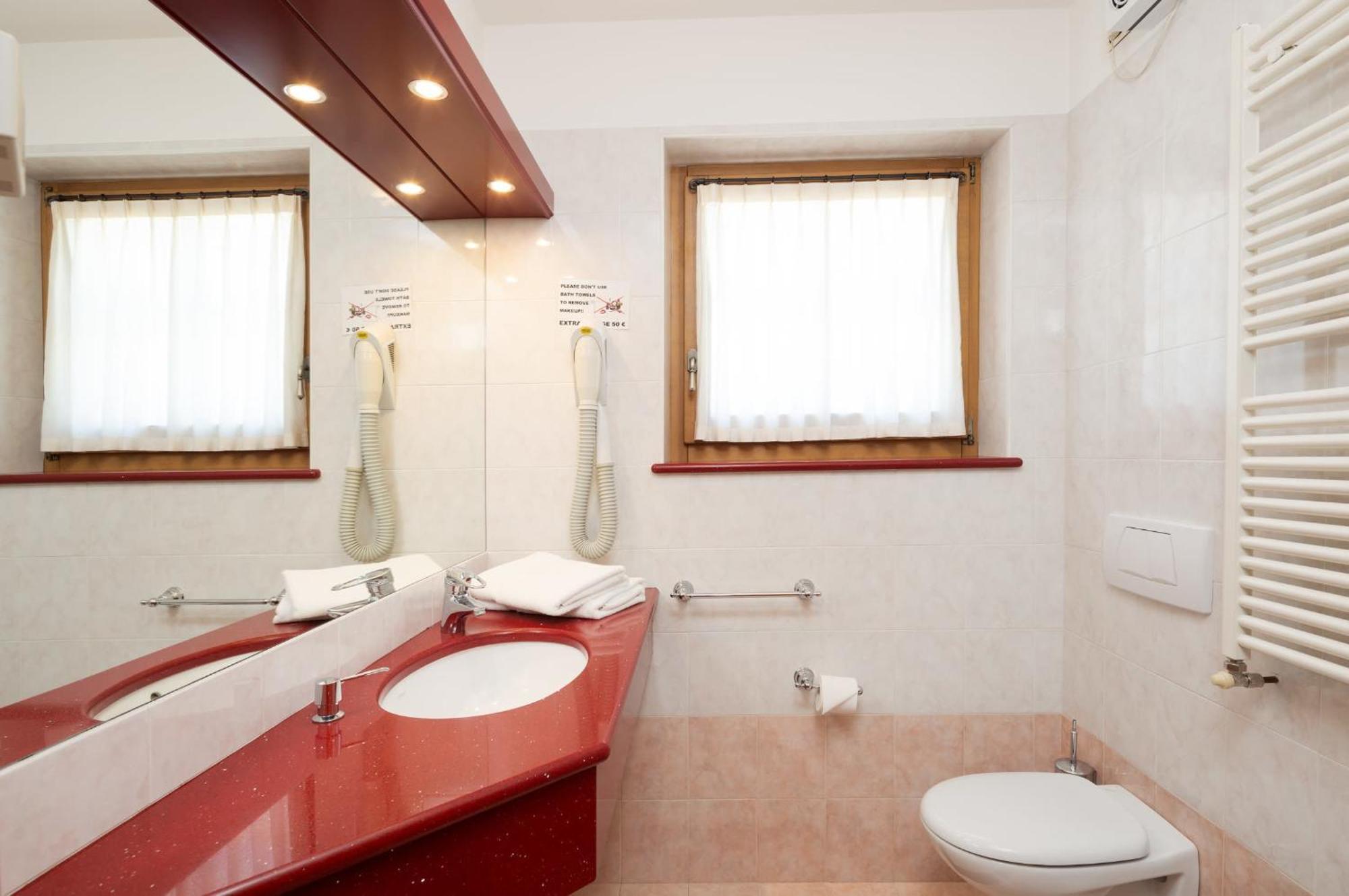 Pokój trzyosobowy z balkonem