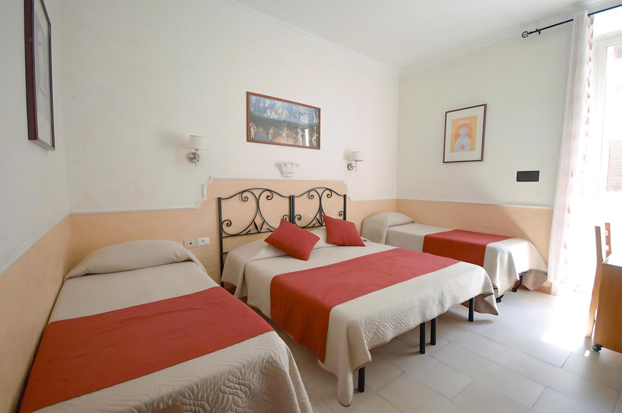 Vierpersoonskamer met Eigen Badkamer