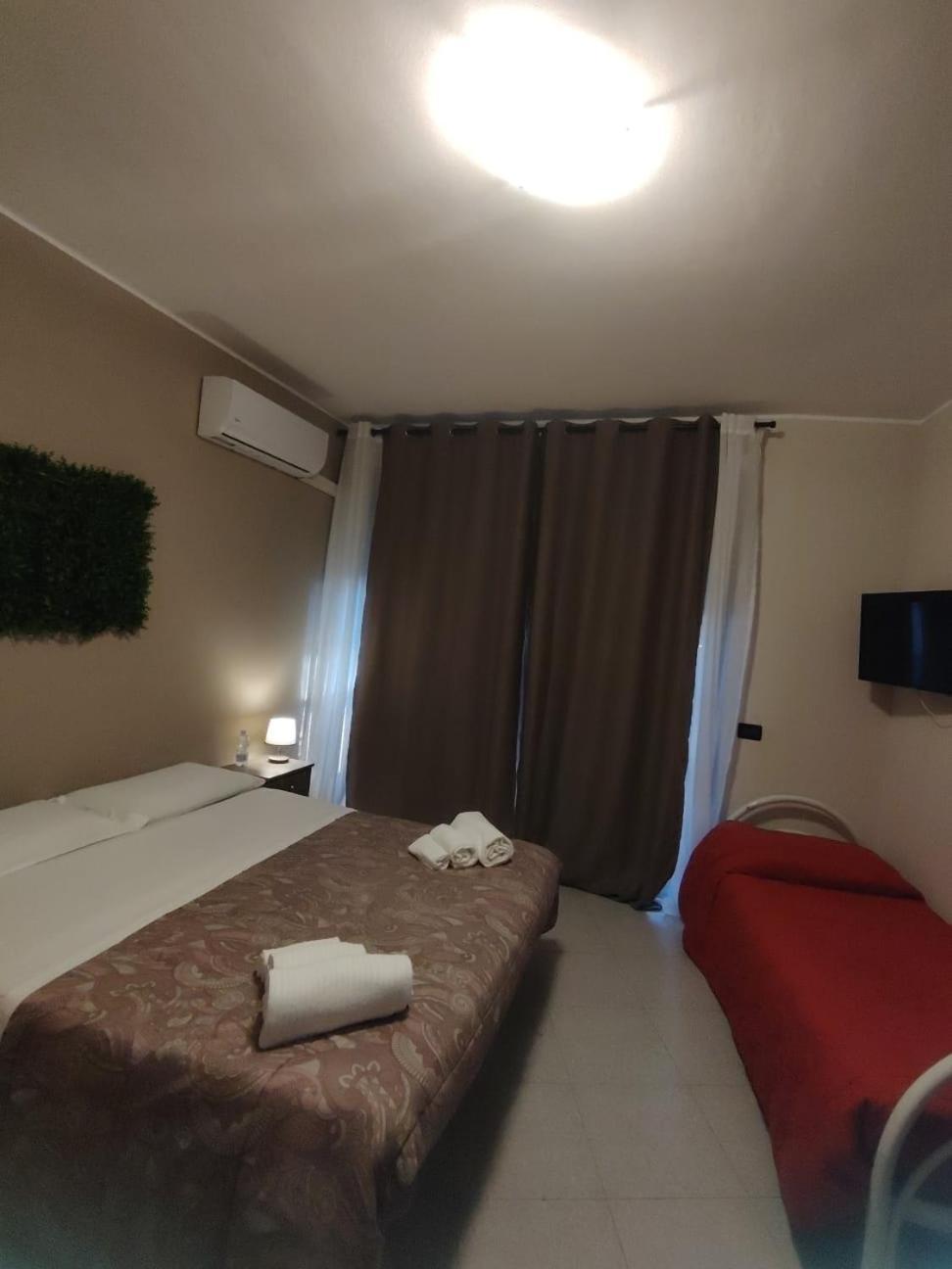 Duży pokój dwuosobowy z 1 lub 2 łóżkami