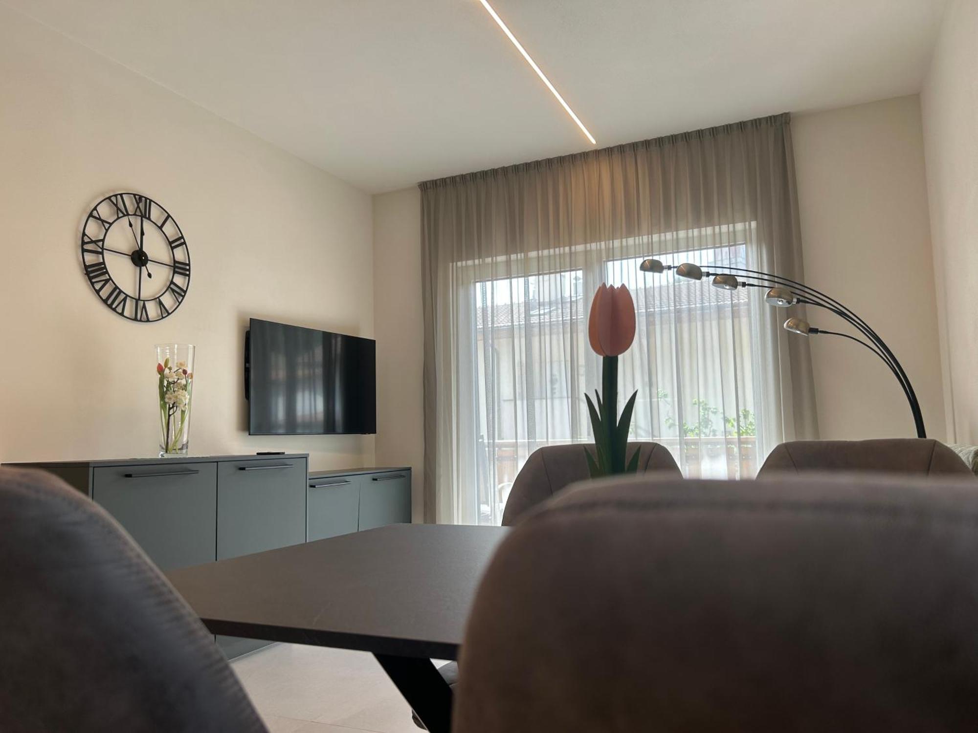 Apartment mit 1 Schlafzimmer und Poolblick