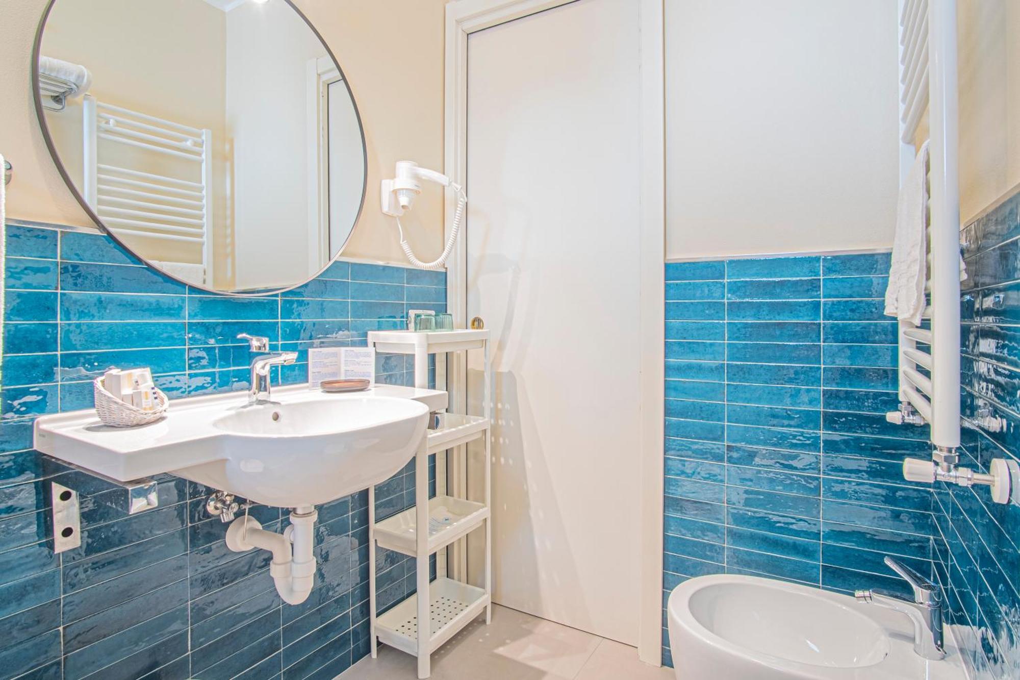 Deluxe Double Room Partial Sea View