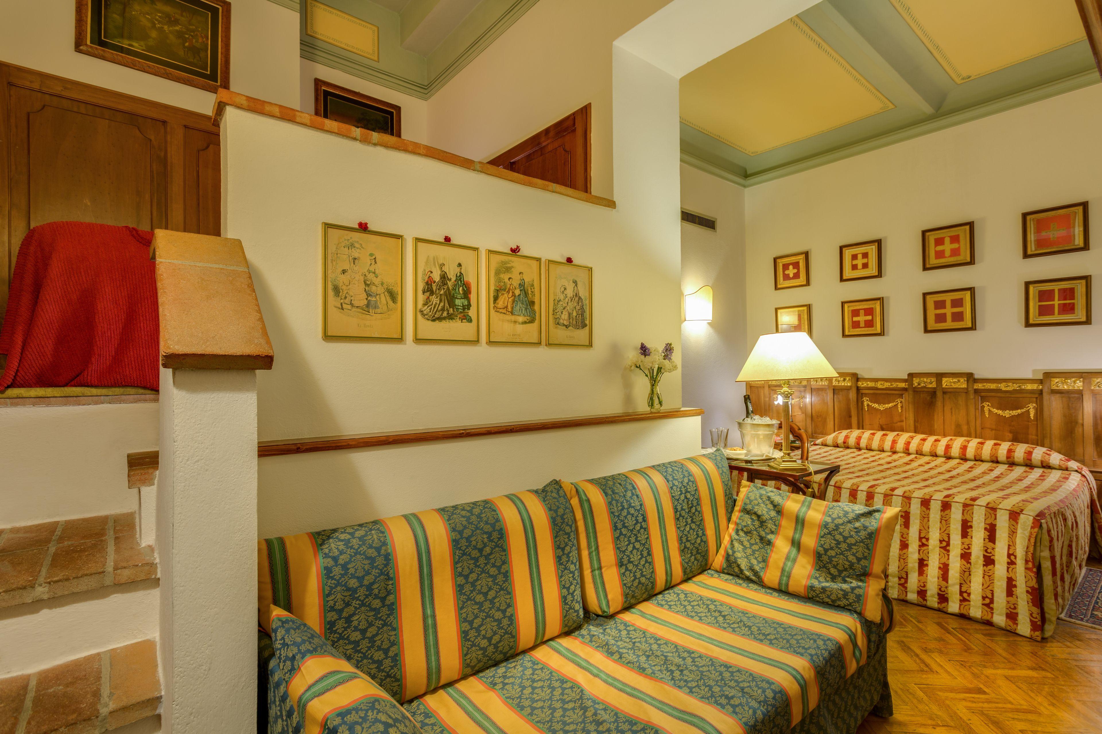 Quadruple Room,1613412041:JPEG