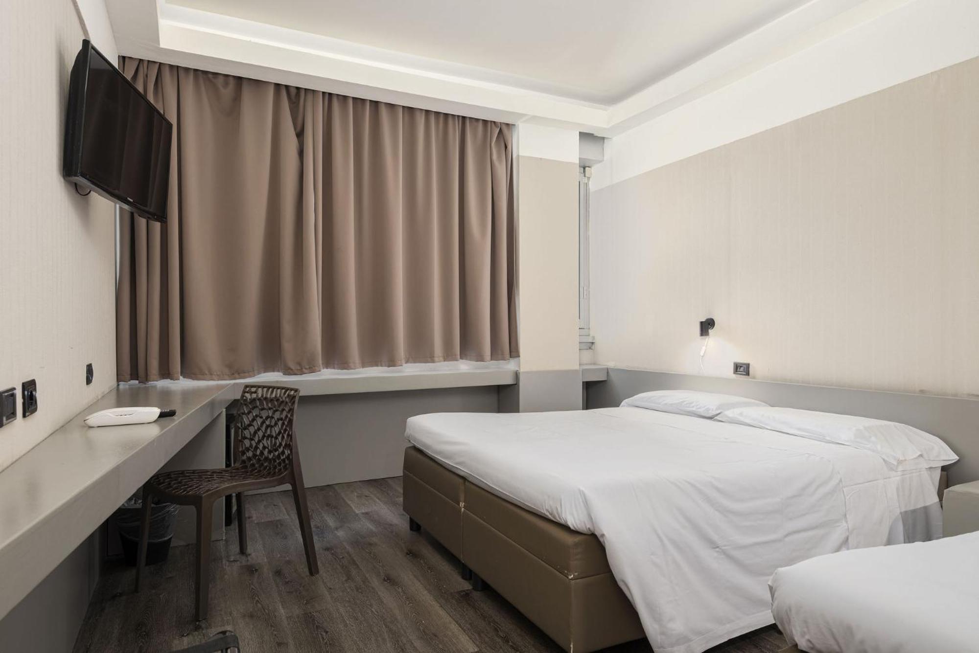 Triple Room,1710621920:JPEG