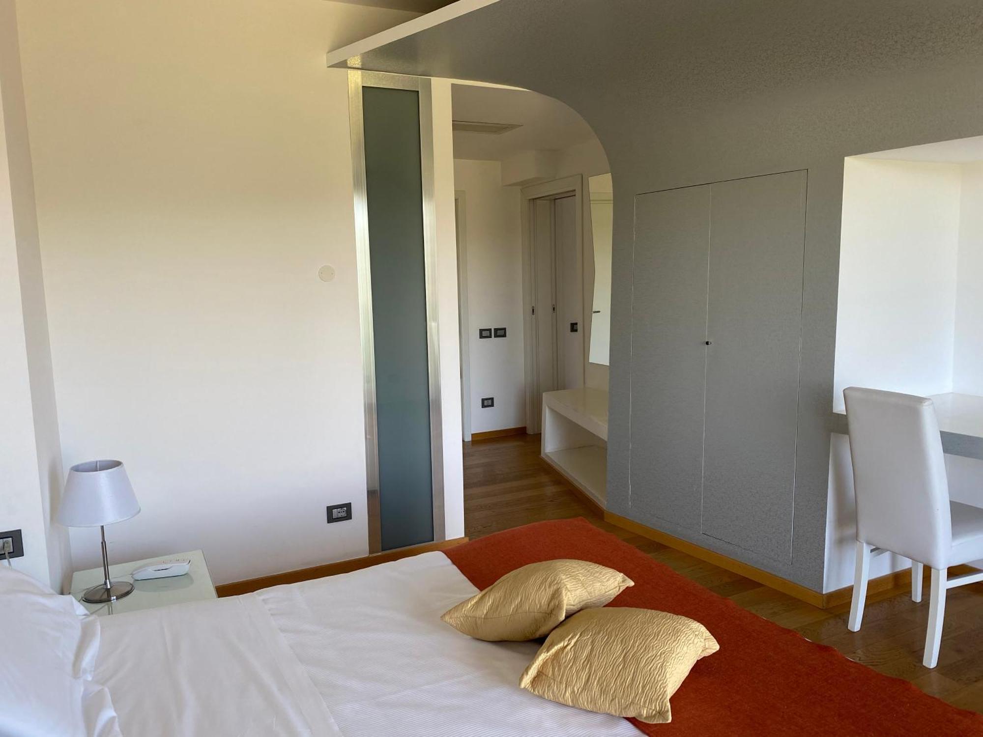 Family Double Room,1731451005:JPEG
