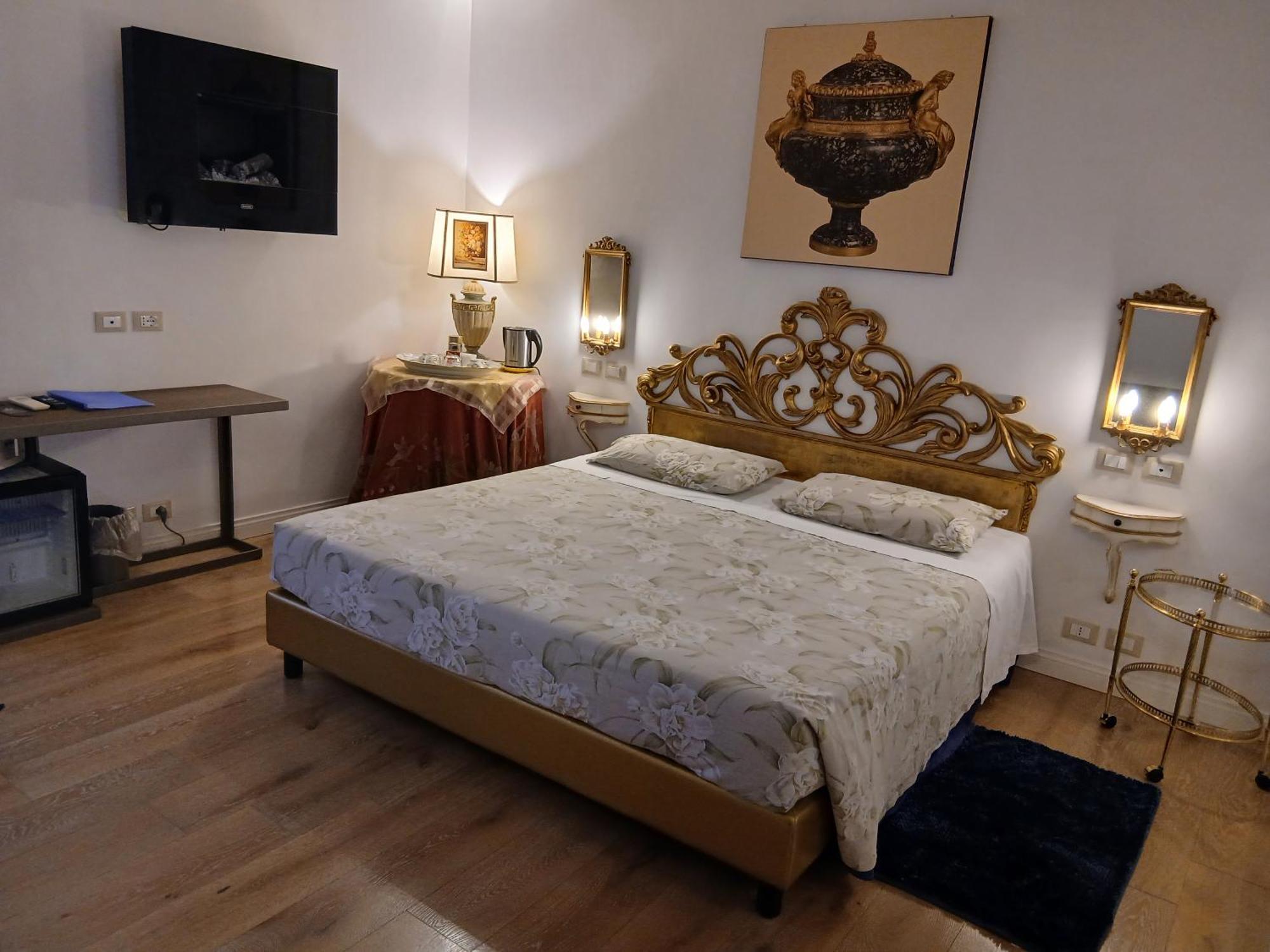 Deluxe Quadruple Room