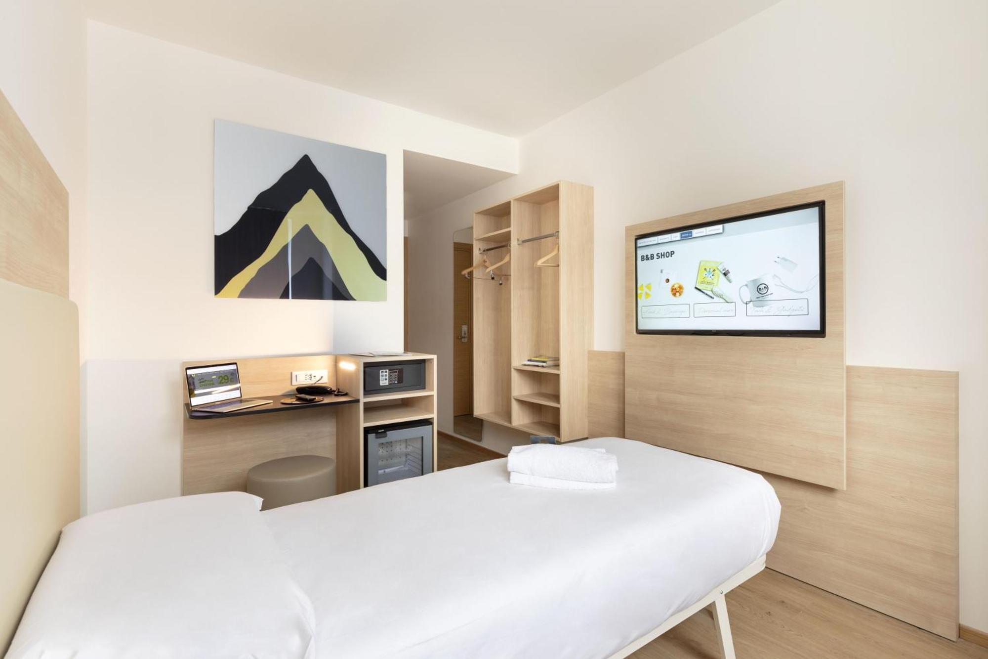 Single Room