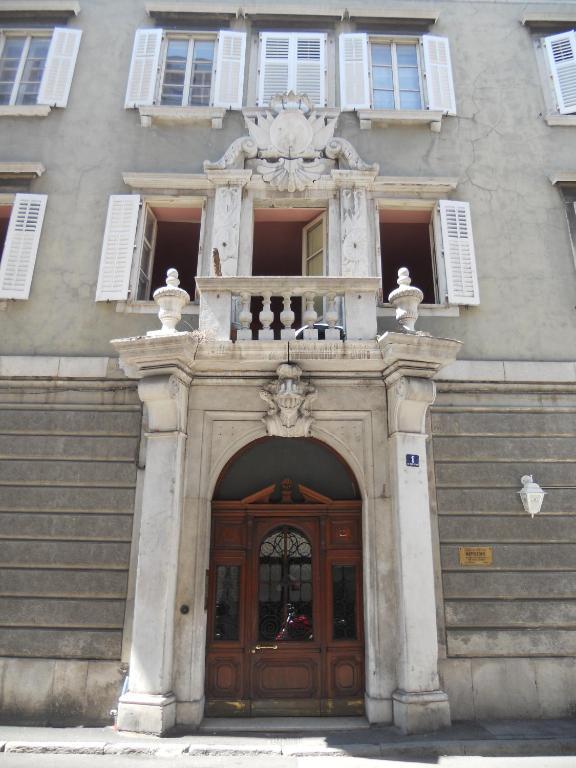 Chambre Quadruple avec Salle de Bains Privative Séparée