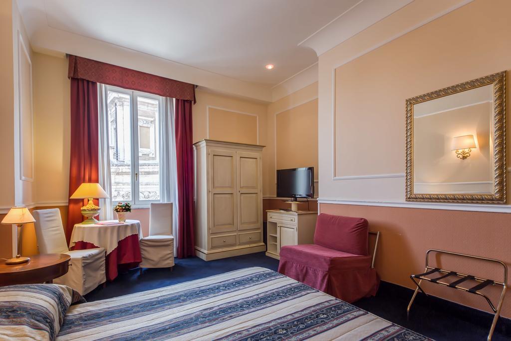 Executive Double or Twin Room,705363478:JPEG