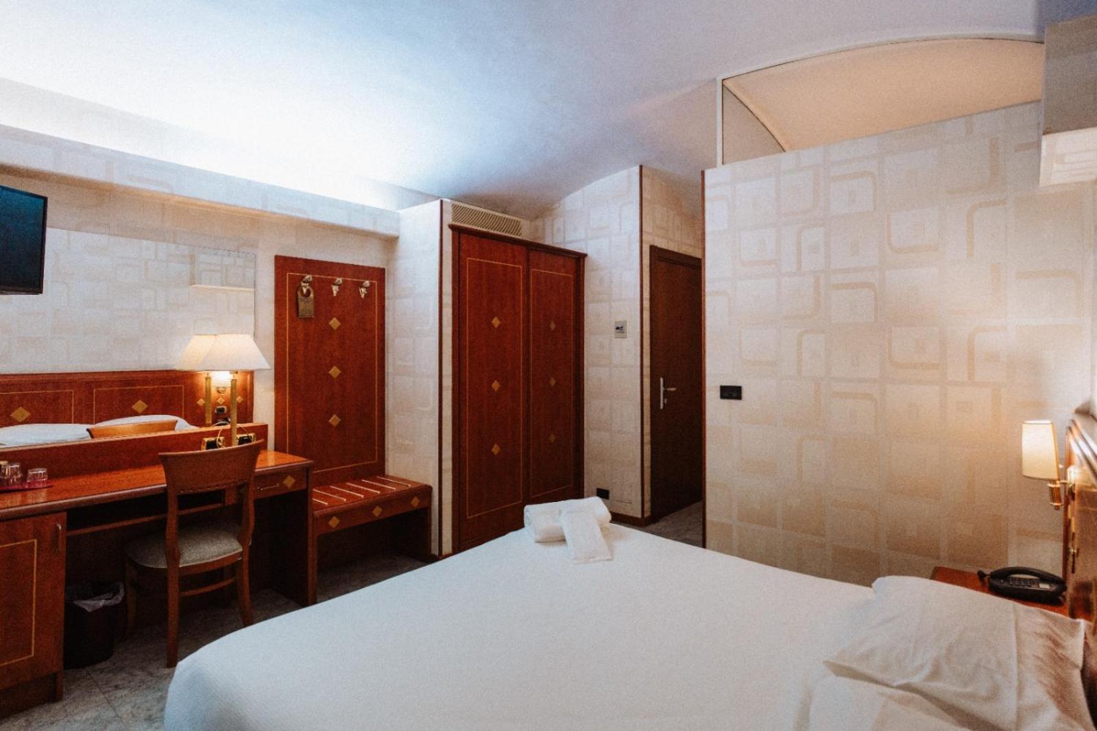 Standard Double or Twin Room
