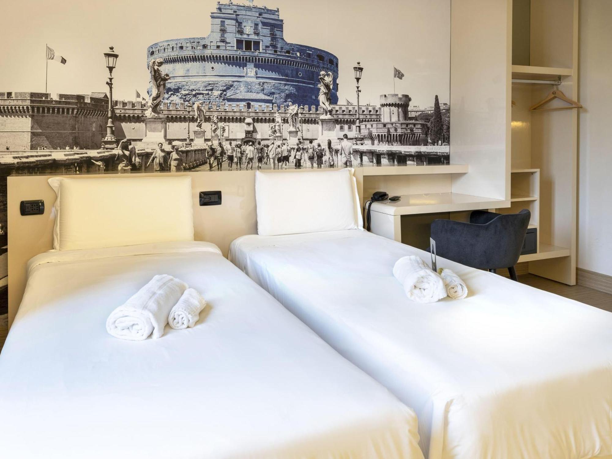 Twin Room,1742741131:JPEG