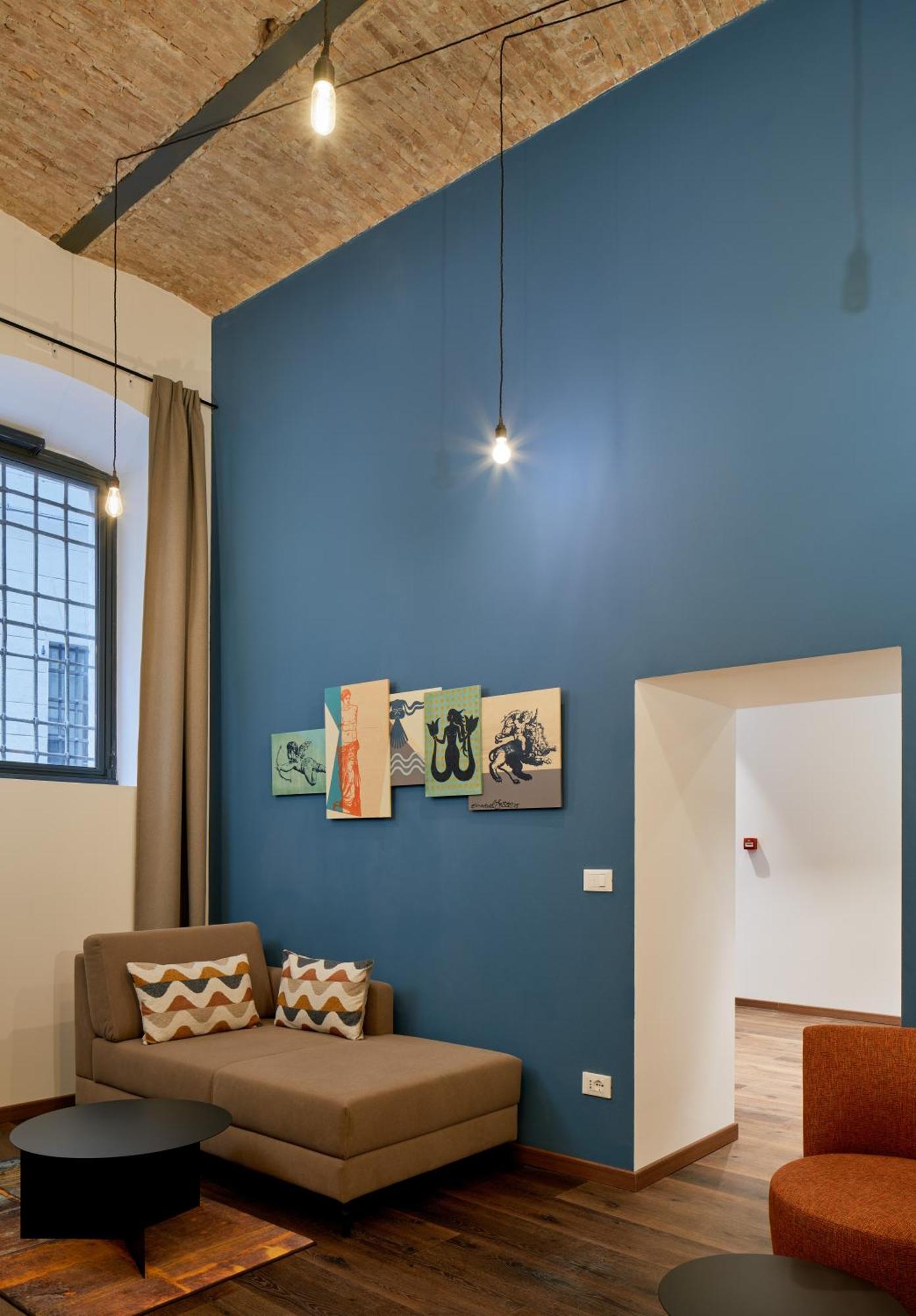 Superior Studio
