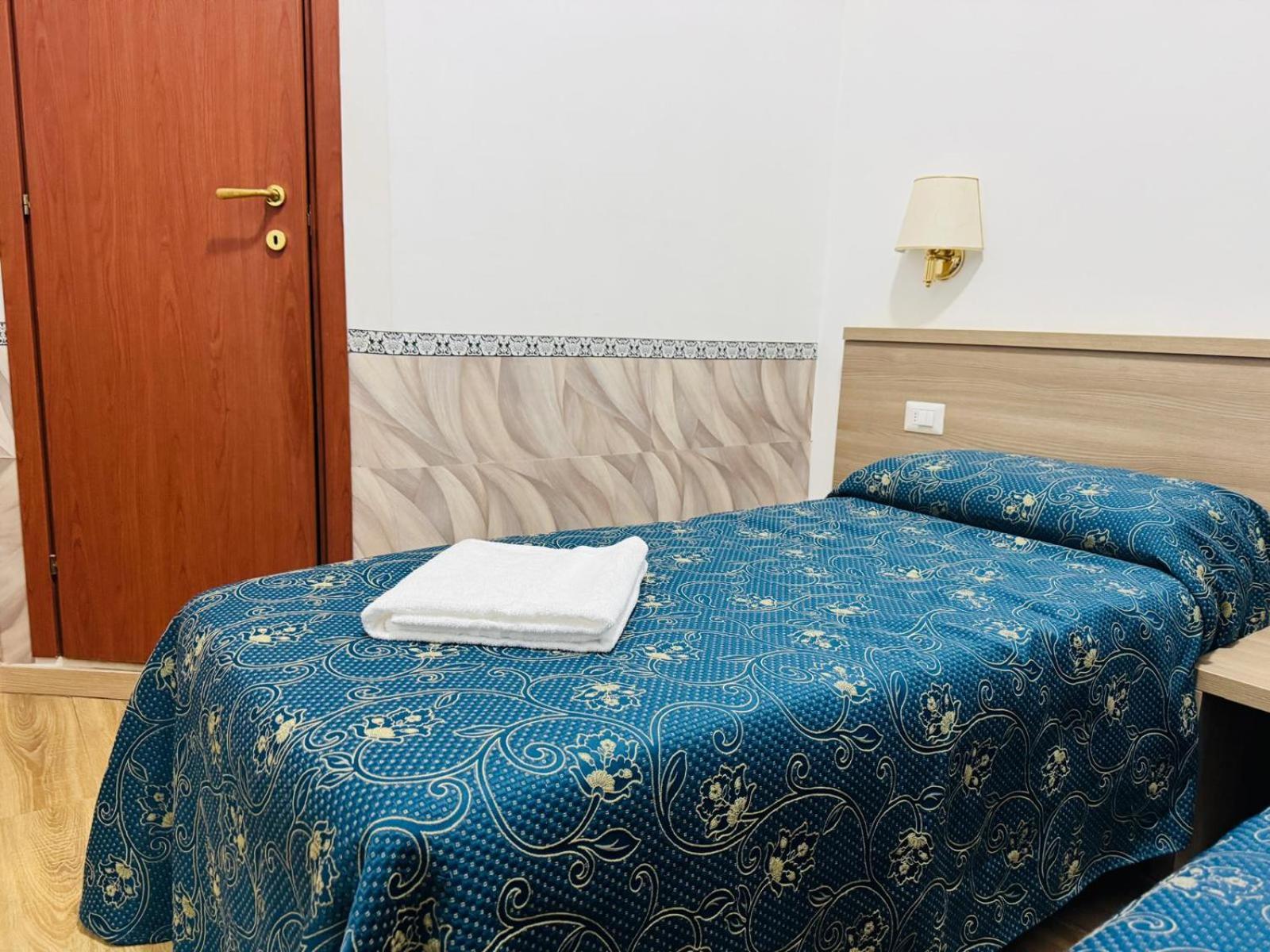 Triple Room Private Bathroom