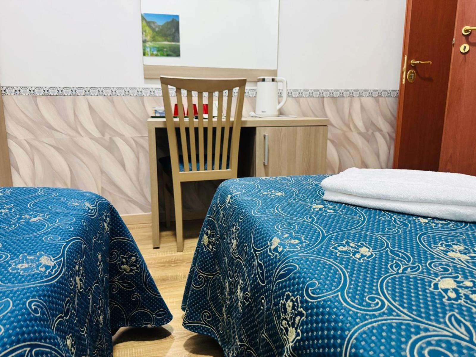 Triple Room Private Bathroom
