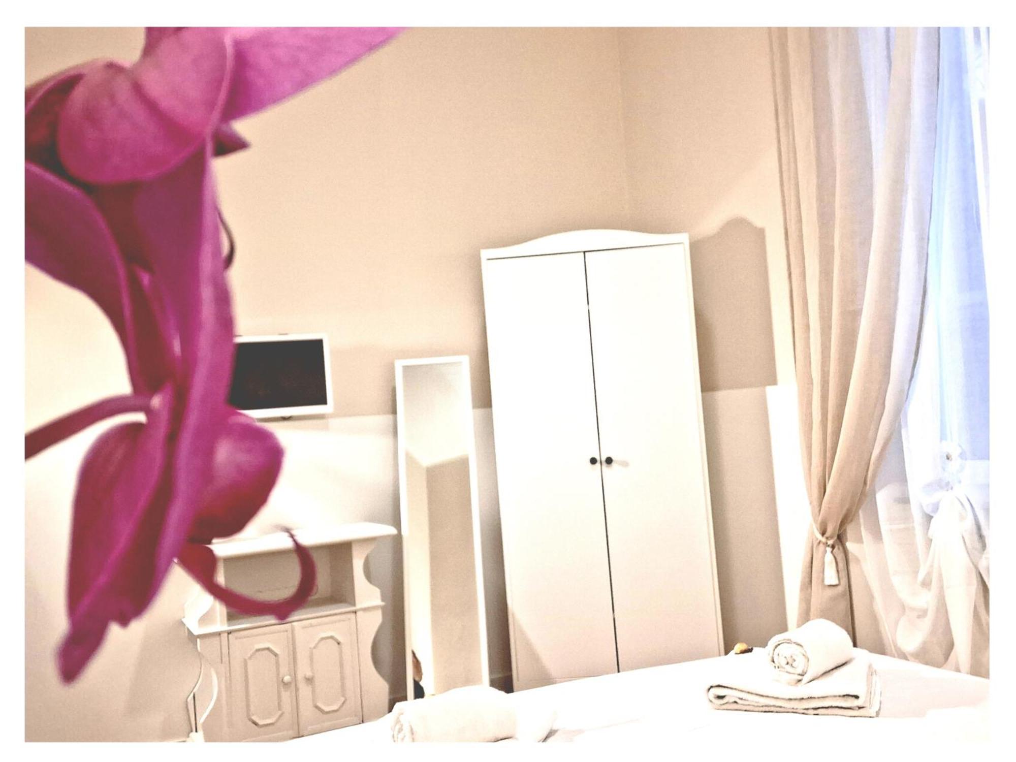 Double Room with Private Bathroom,1743000578:JPEG