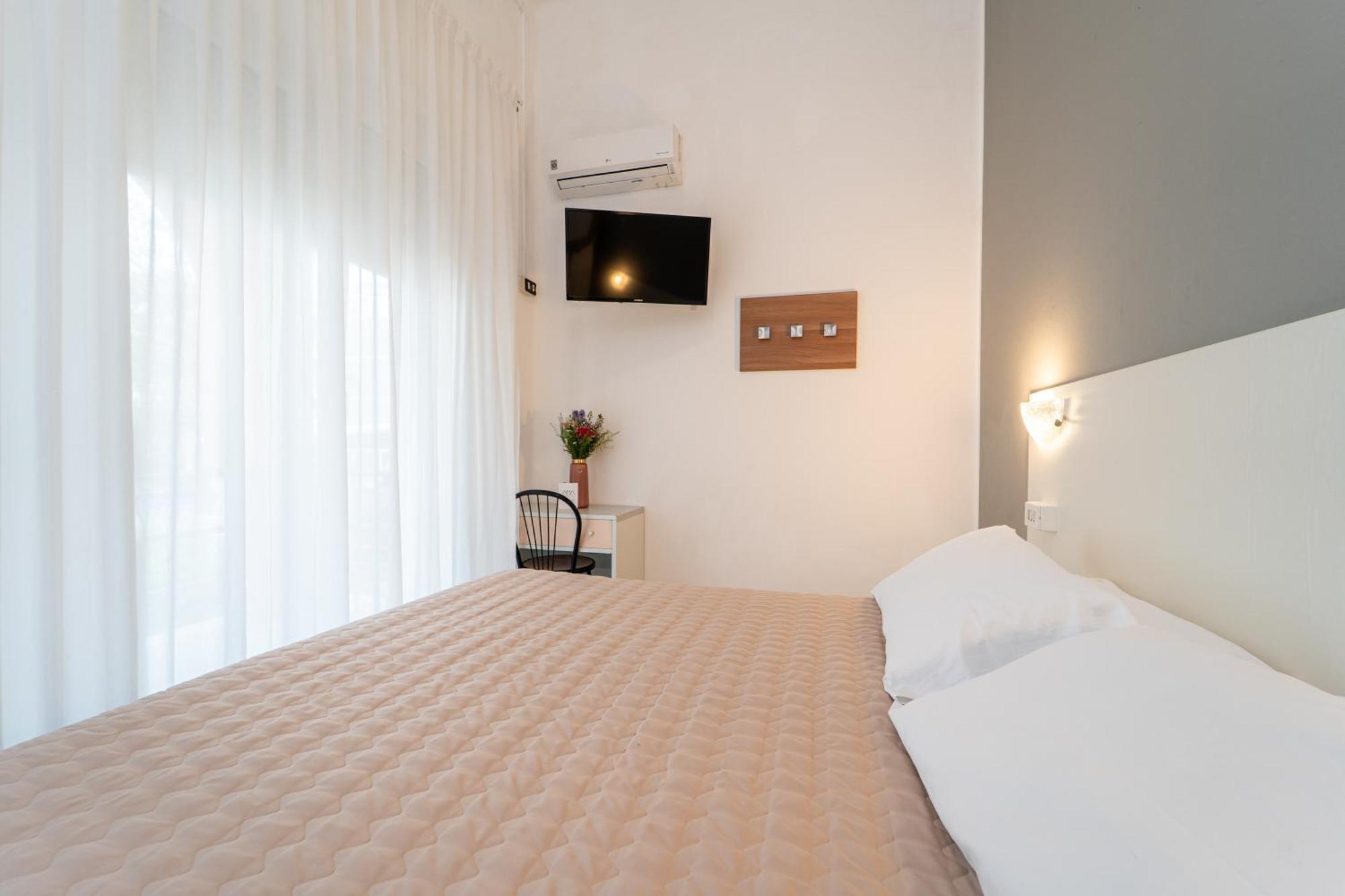 Standard Double or Twin Room with Balcony,1743049293:JPEG