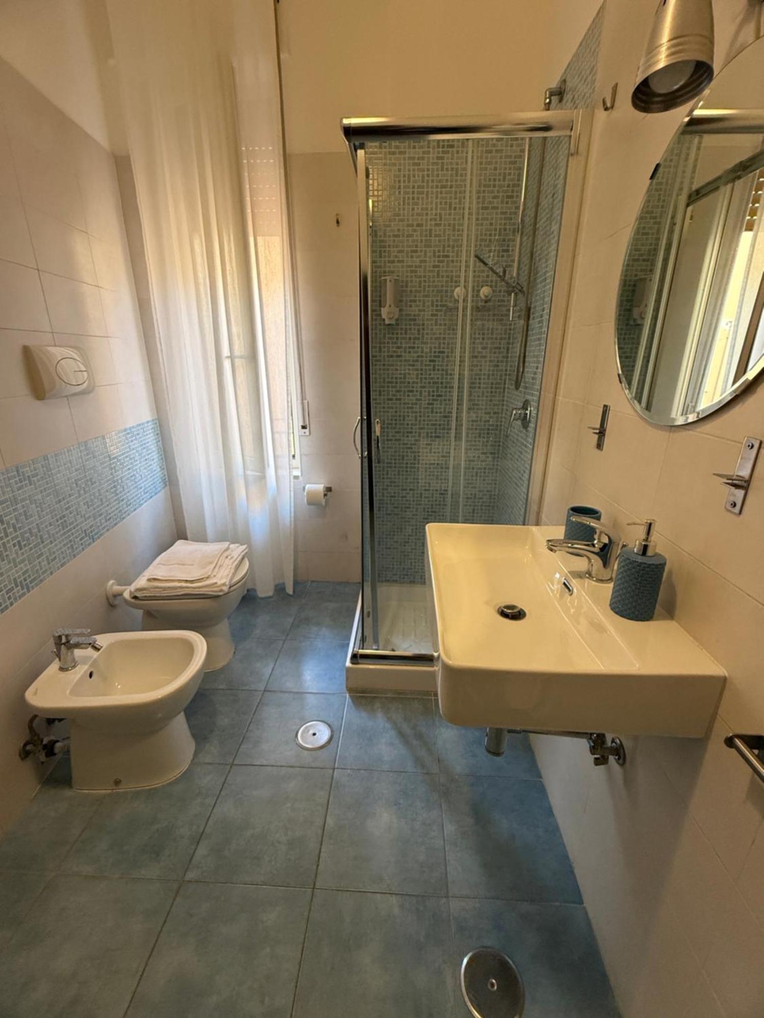 Triple Room Private External Bathroom