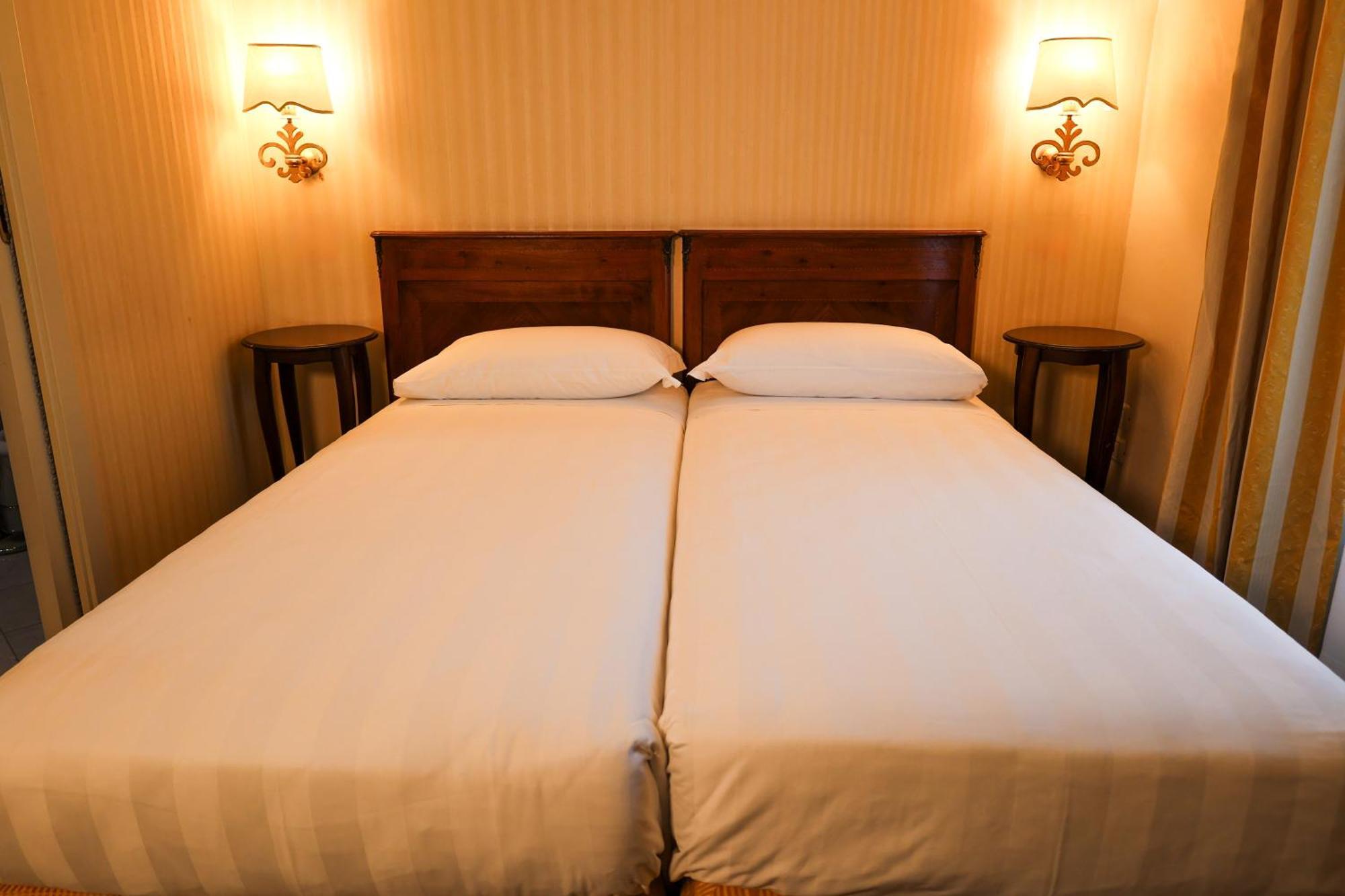 Doppelzimmer mit eigenem Bad