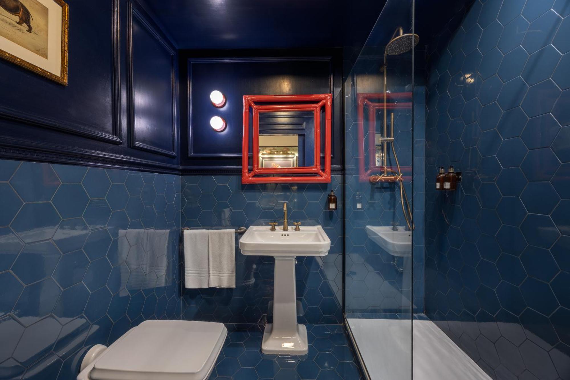 Deluxe Suite,1743932328:JPEG