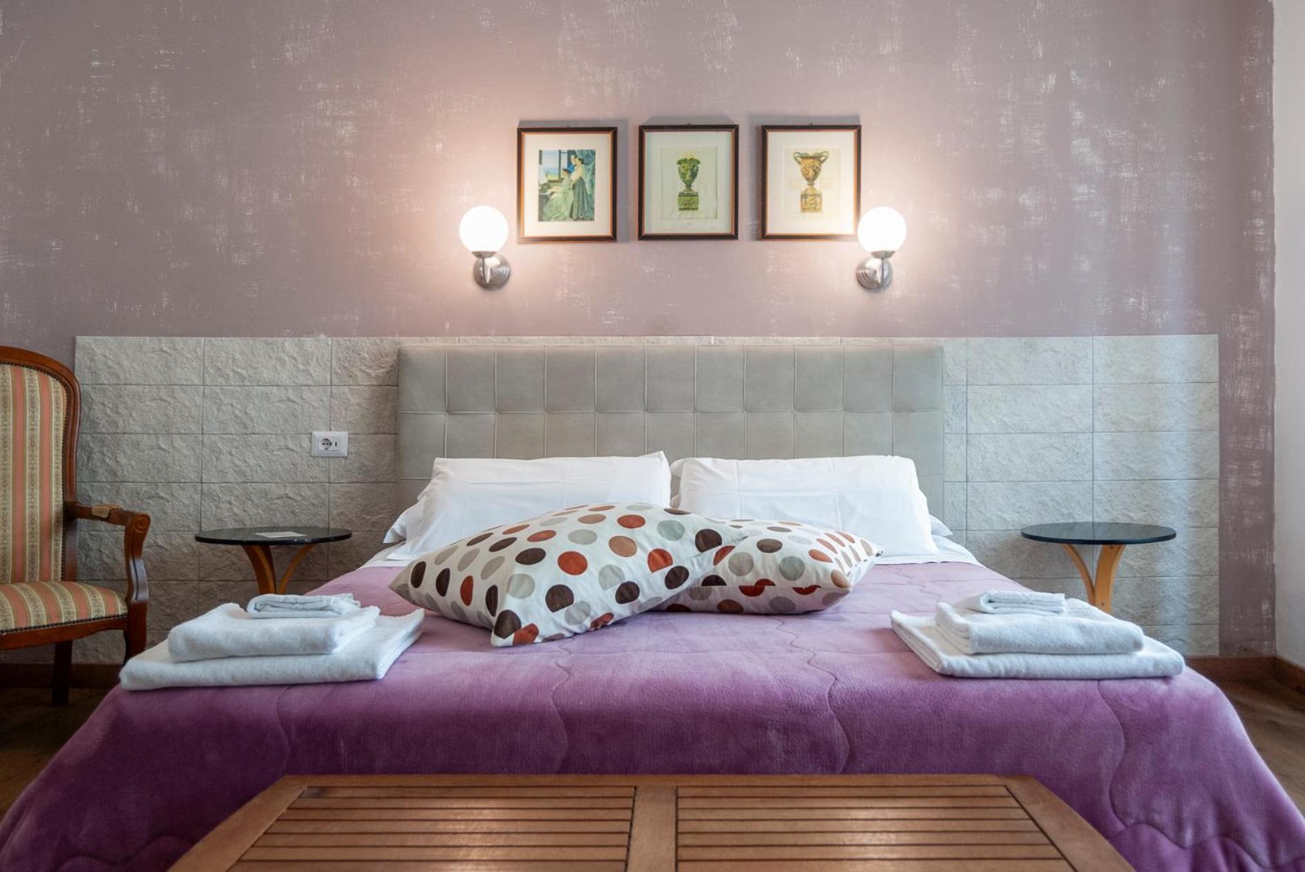 Large Double Room
