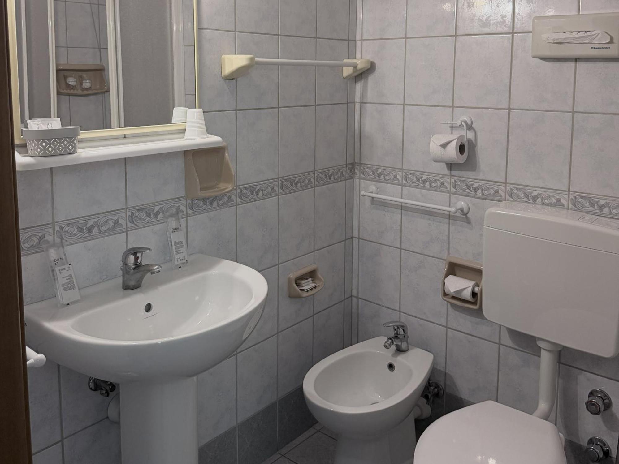 Single Room,1746916488:JPEG