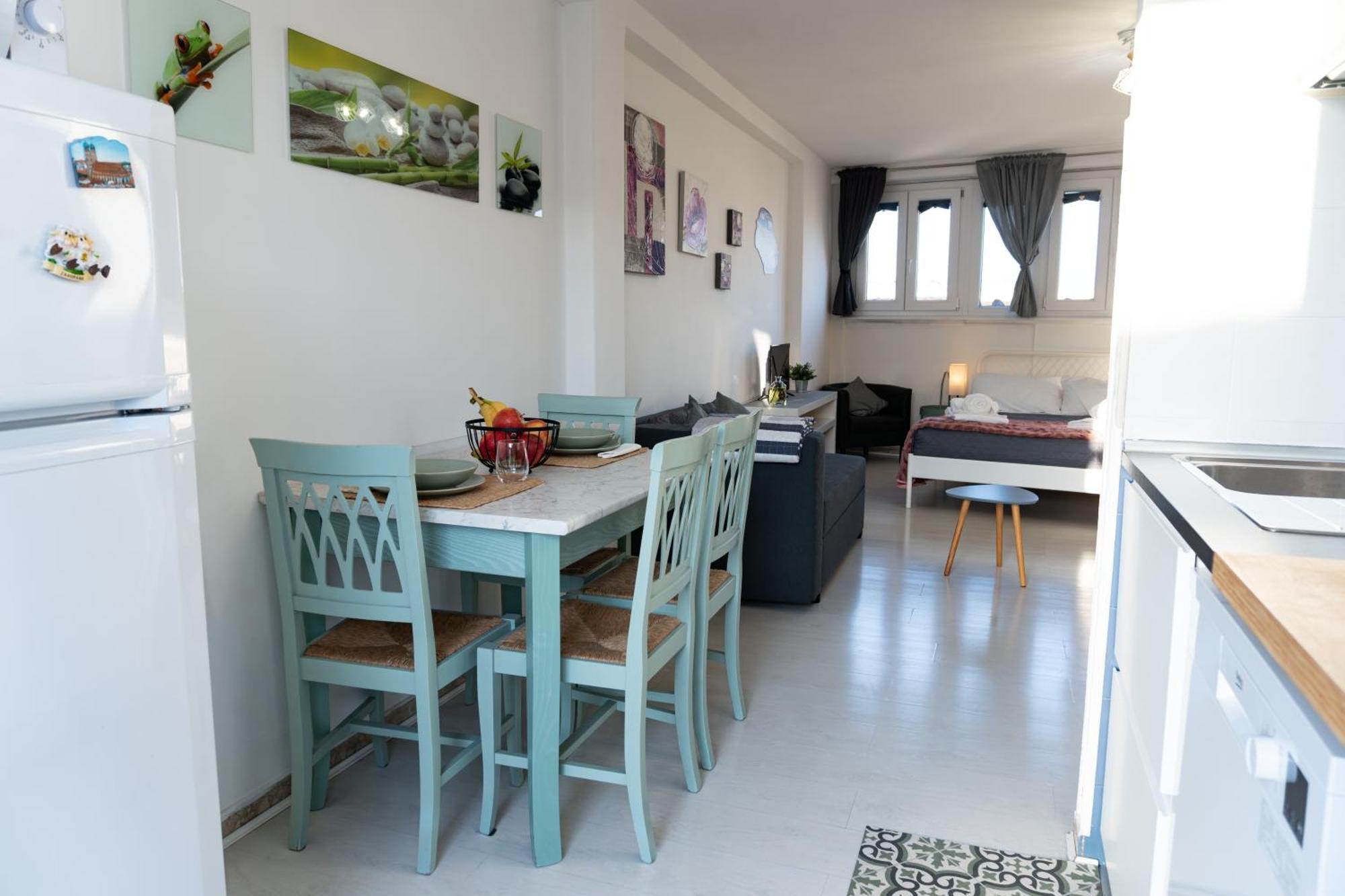 Studio Terrace