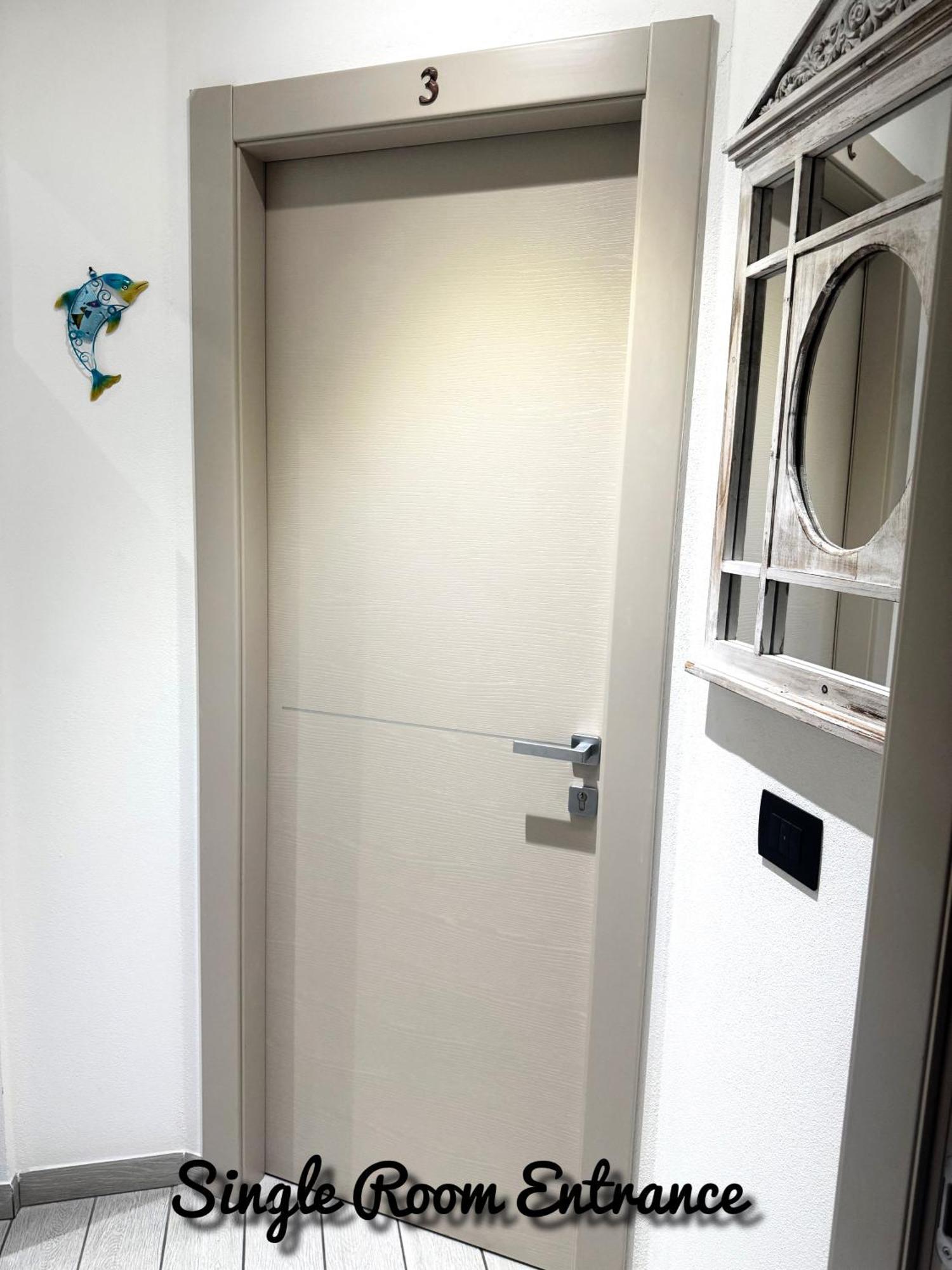 Superior Single Room,1746991270:JPEG