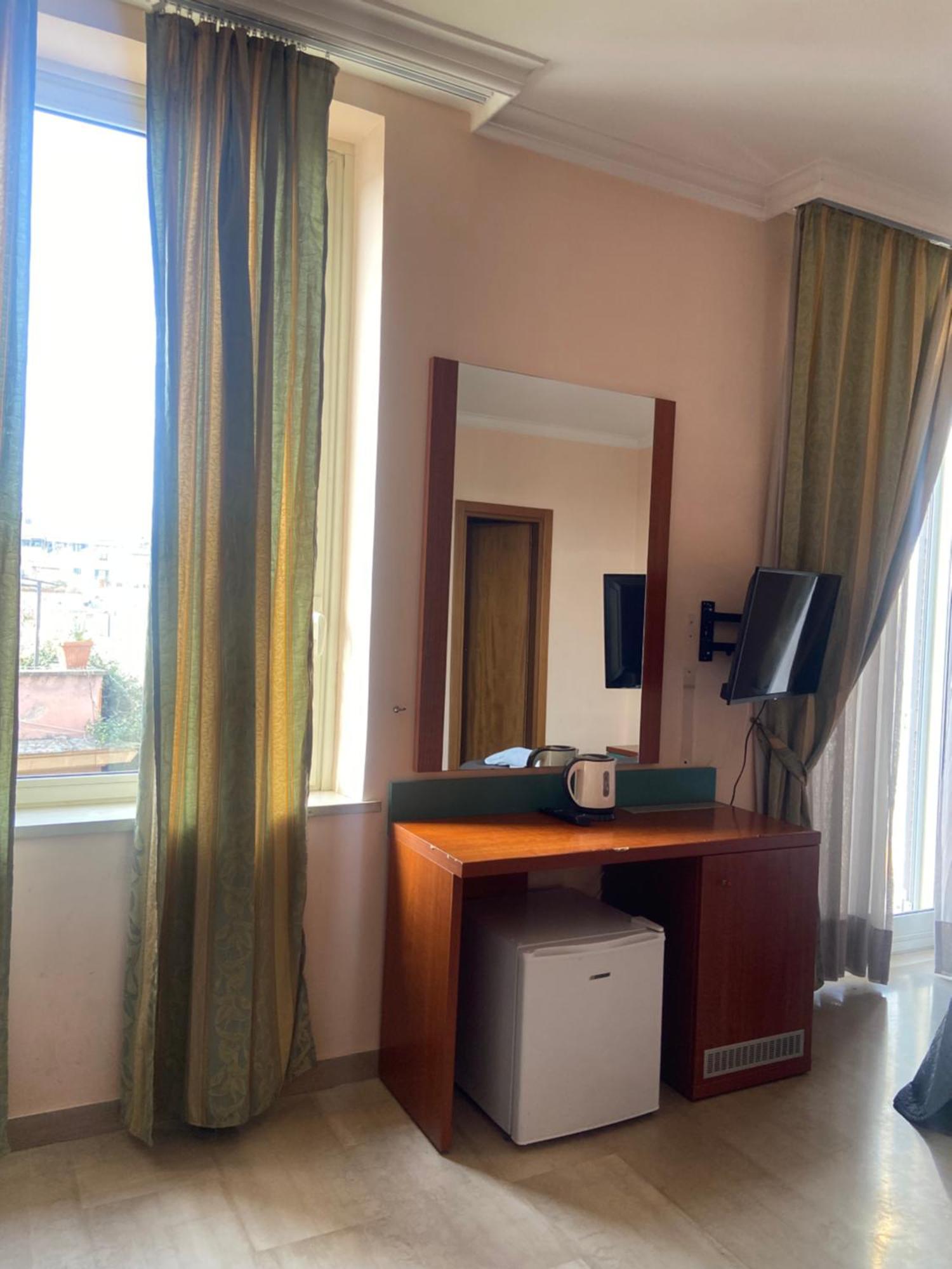 Superior Triple Room