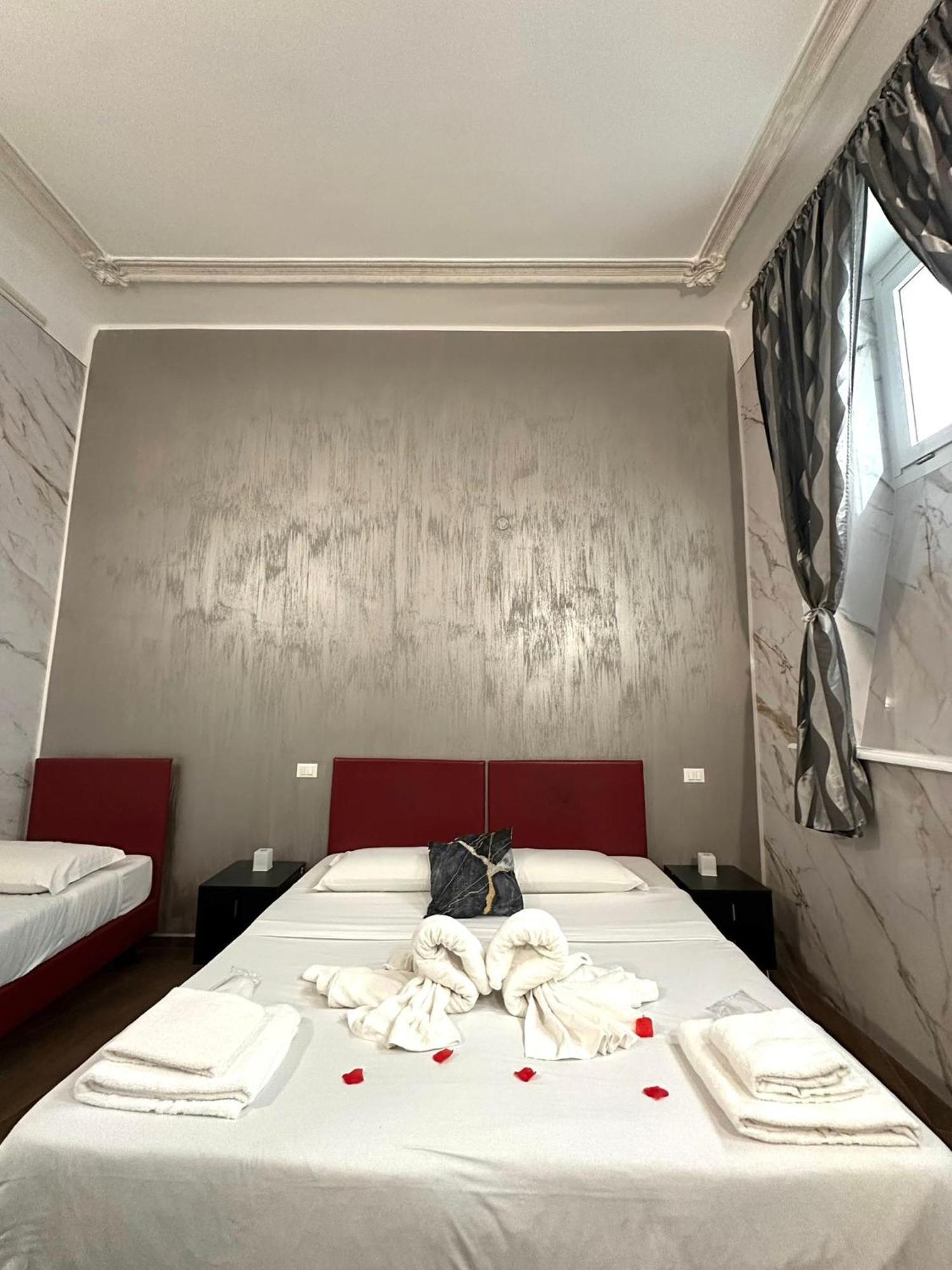 Triple Room,1756565897:JPEG