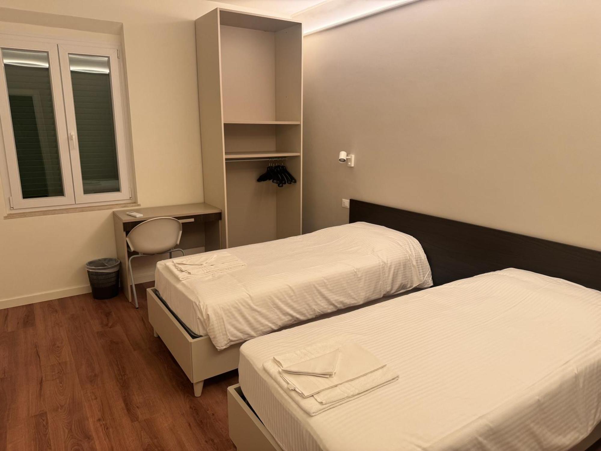 Large Double or Twin Room